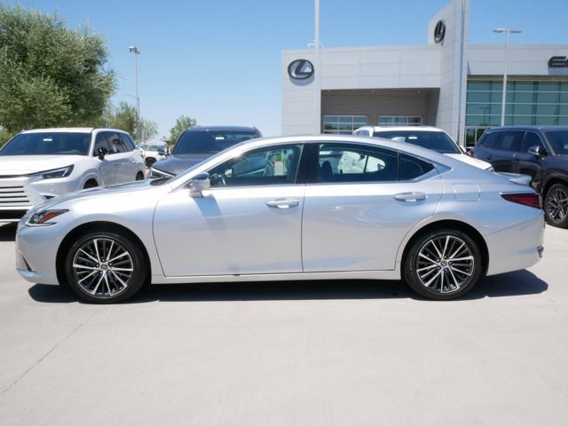 2025 Lexus ES 300h ES 300h