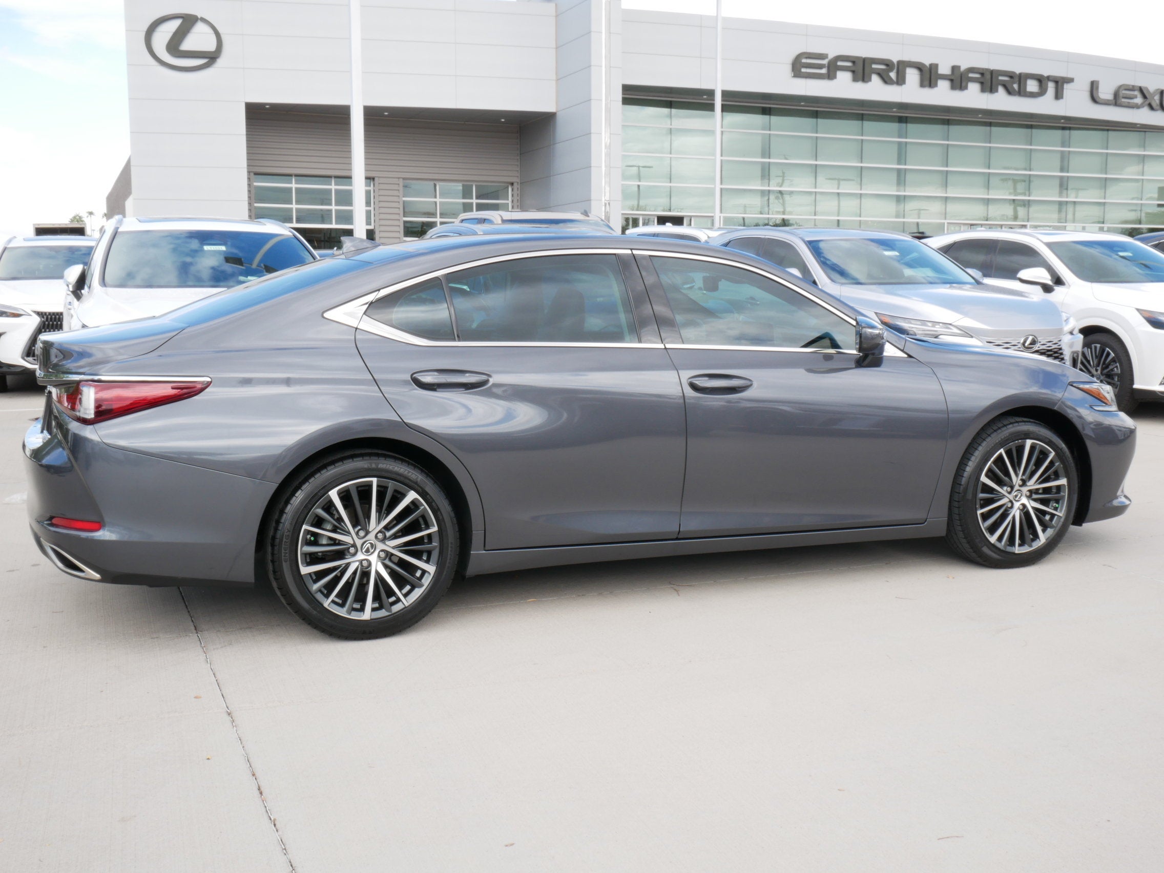 2023 Lexus ES 350