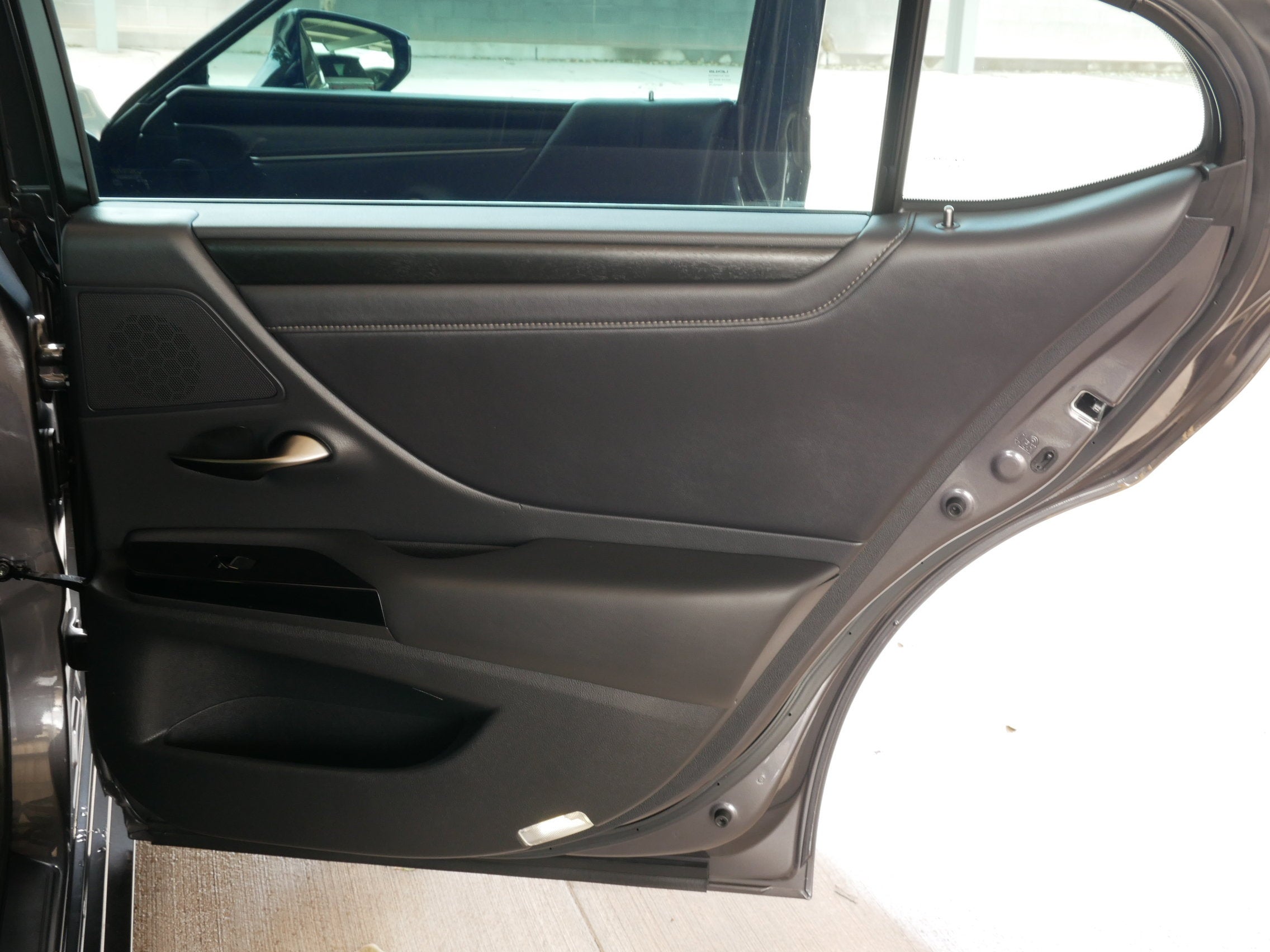 2023 Lexus ES 350
