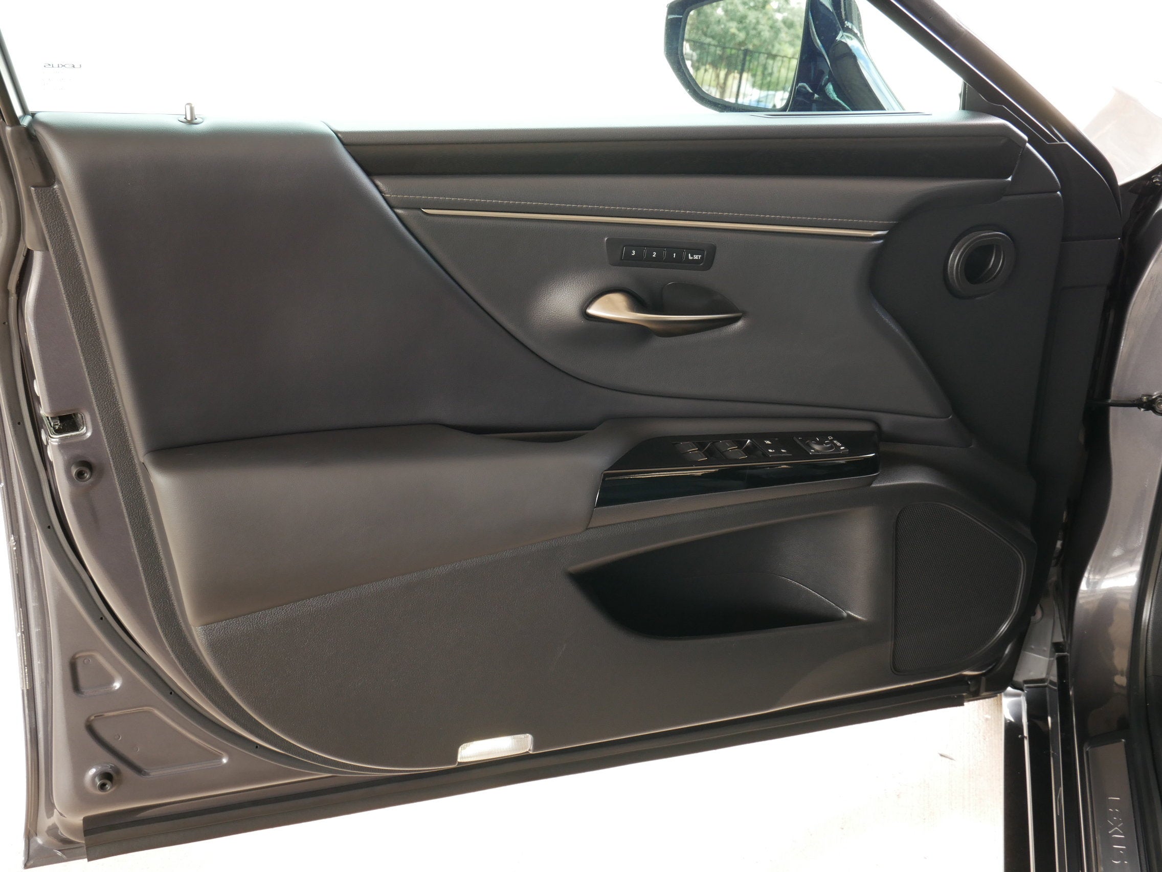 2023 Lexus ES 350