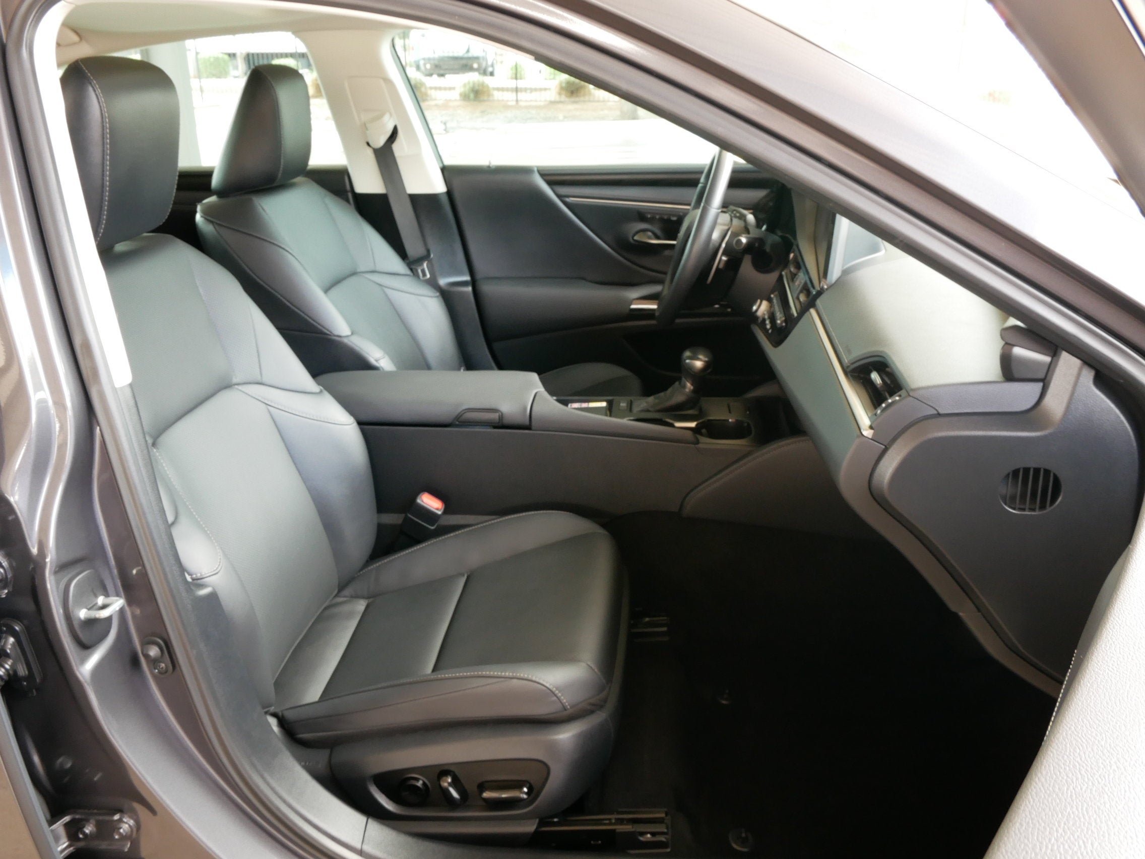 2023 Lexus ES 350
