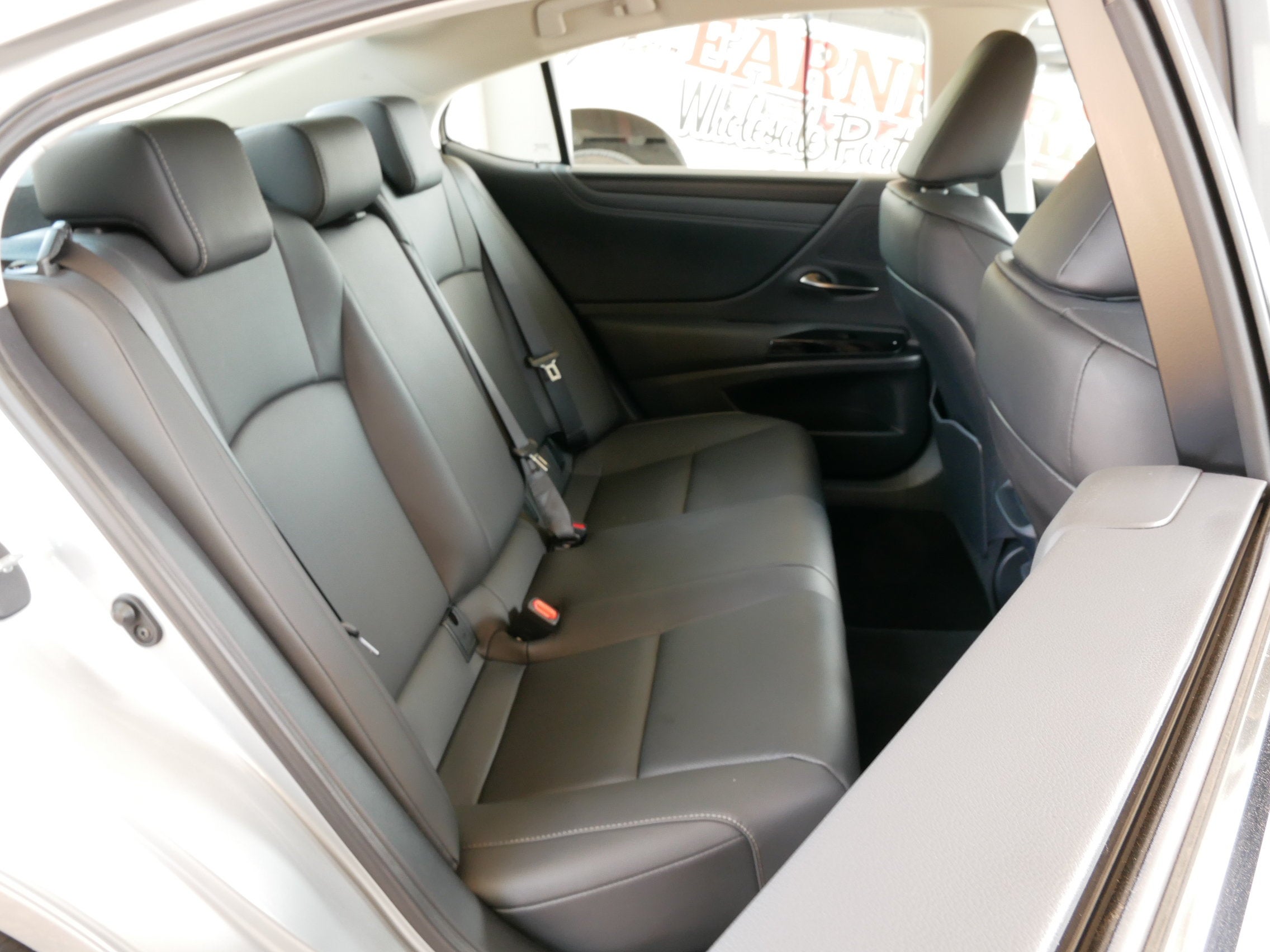 2025 Lexus ES 350 350