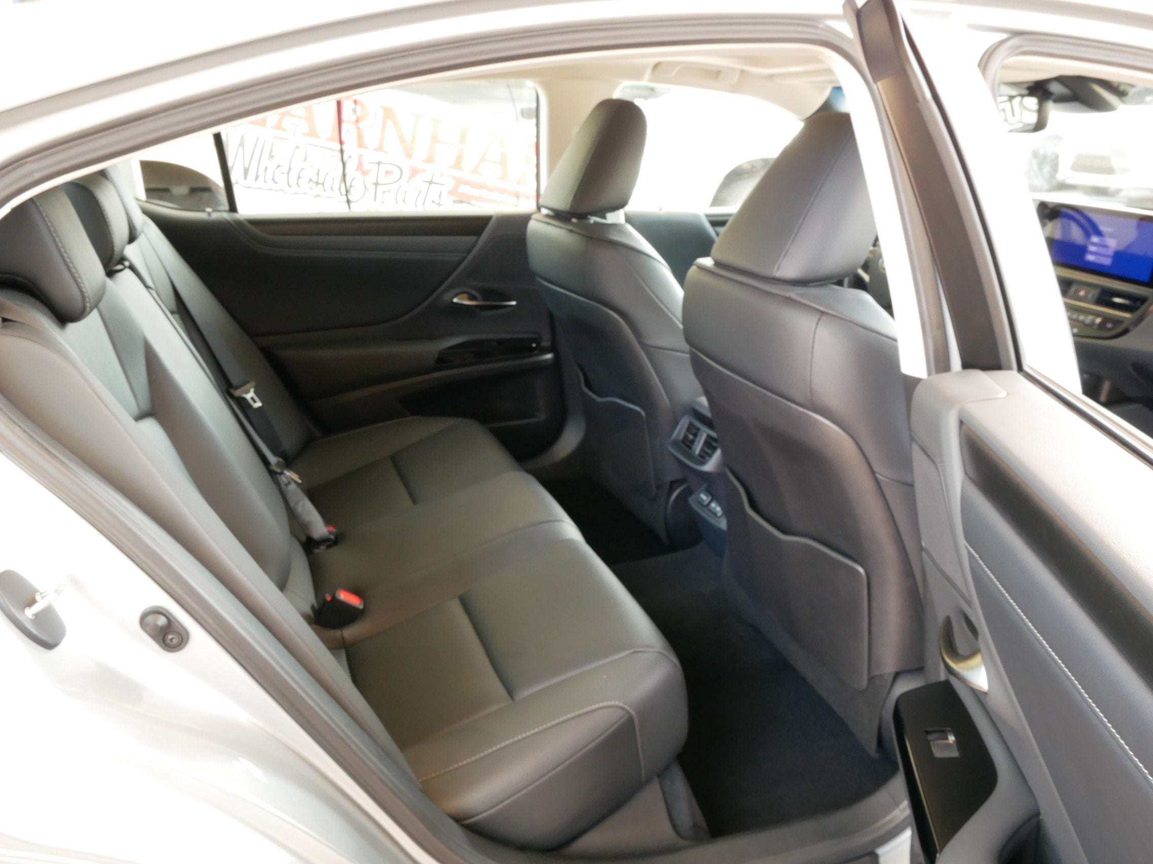 2025 Lexus ES 350 350