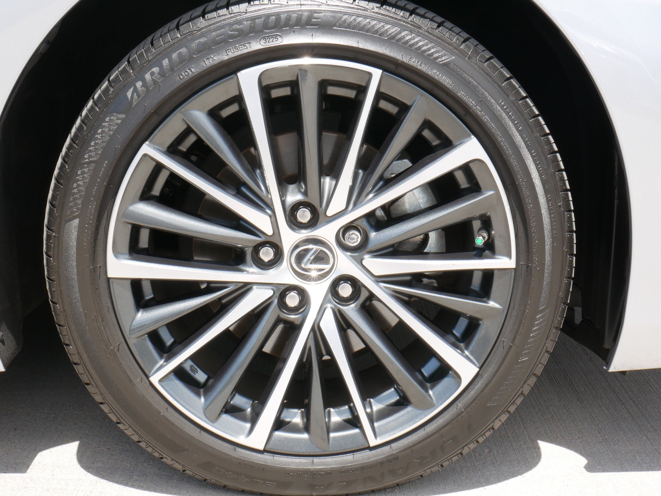 2025 Lexus ES 350 350