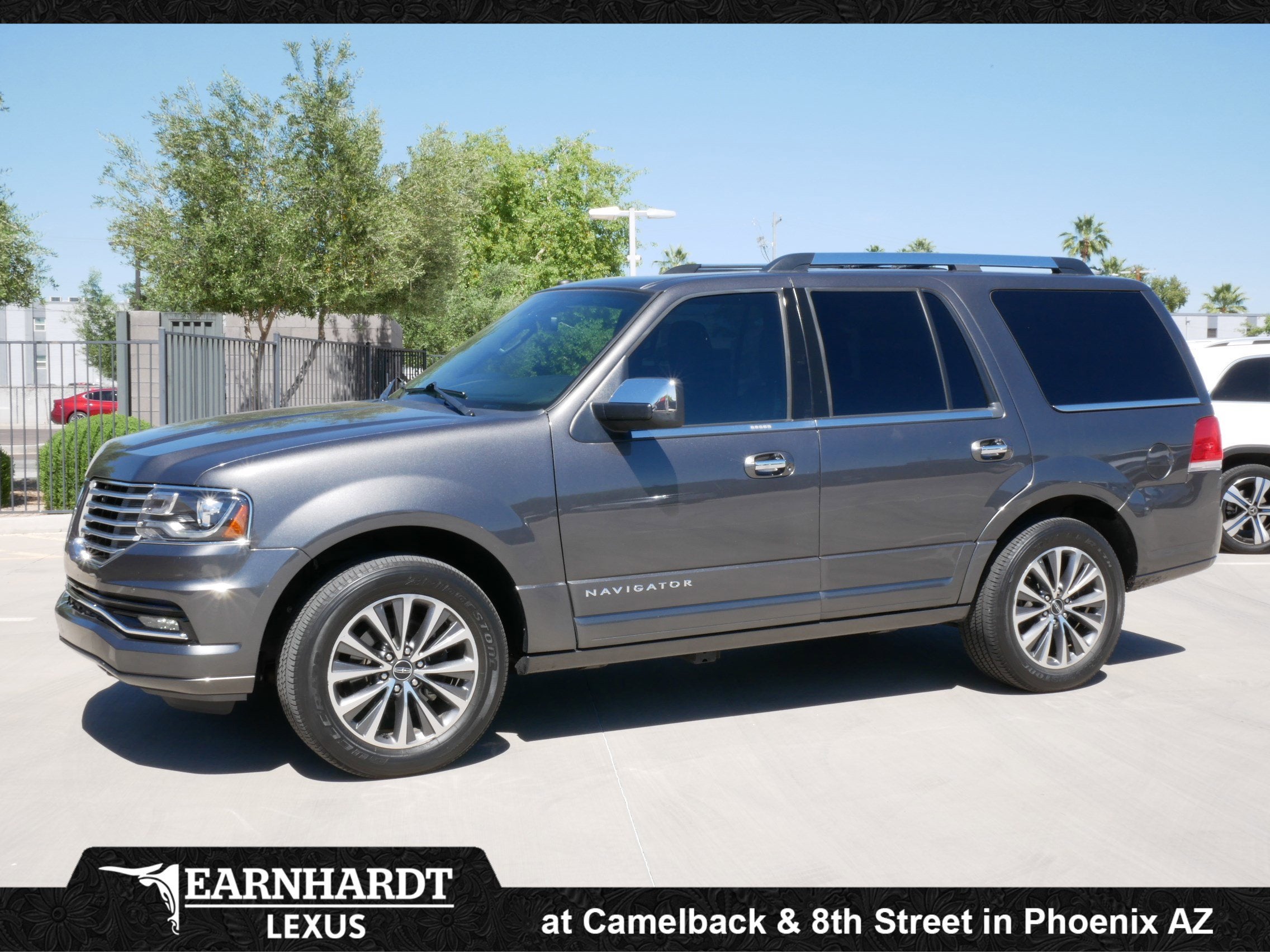 2016 Lincoln Navigator Select