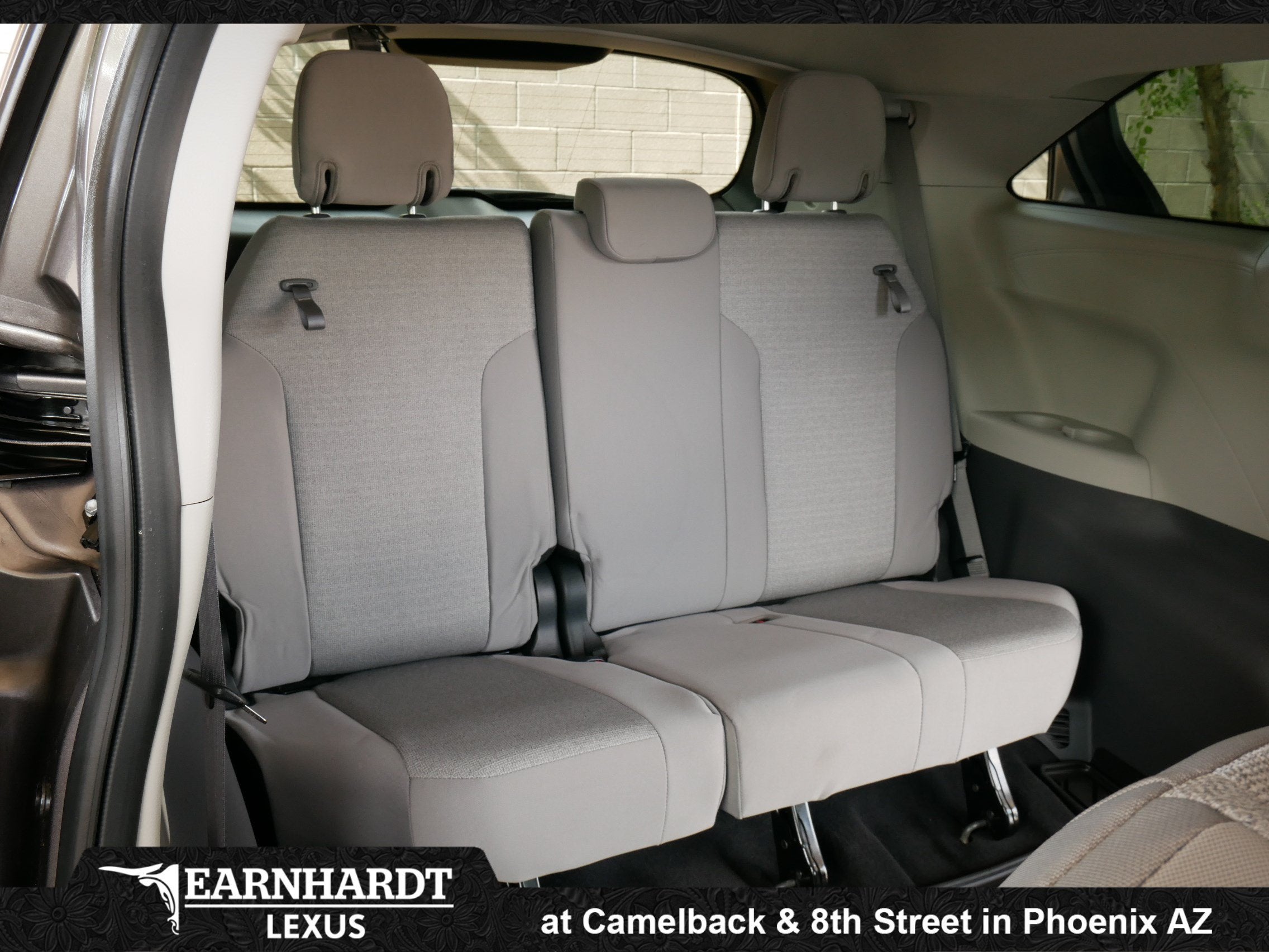 2023 Toyota Sienna LE