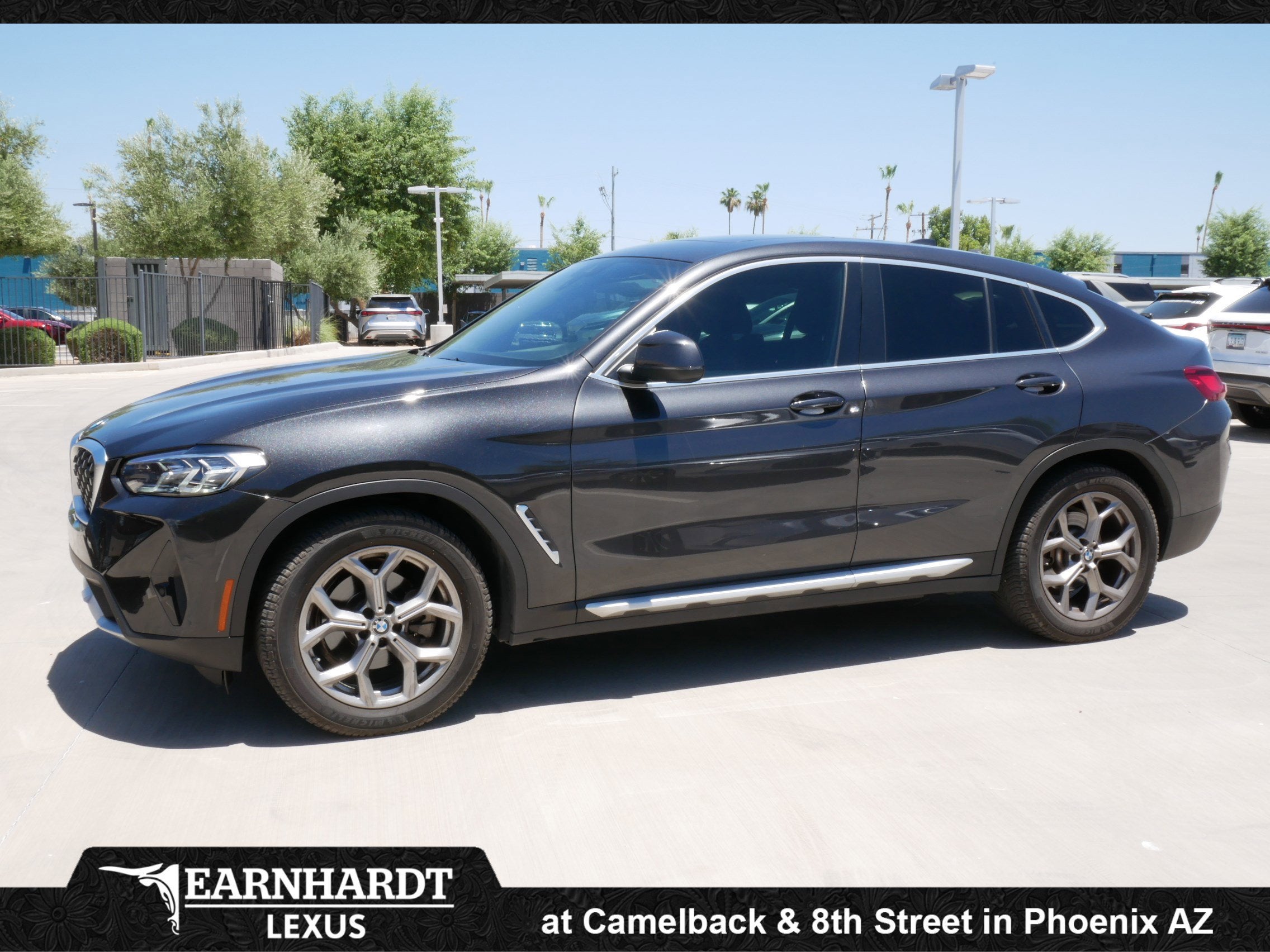 2022 BMW X4 xDrive30i