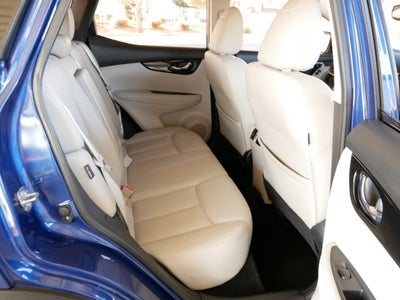 2022 Nissan Rogue Sport SL