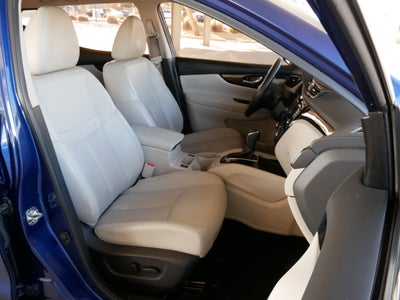 2022 Nissan Rogue Sport SL