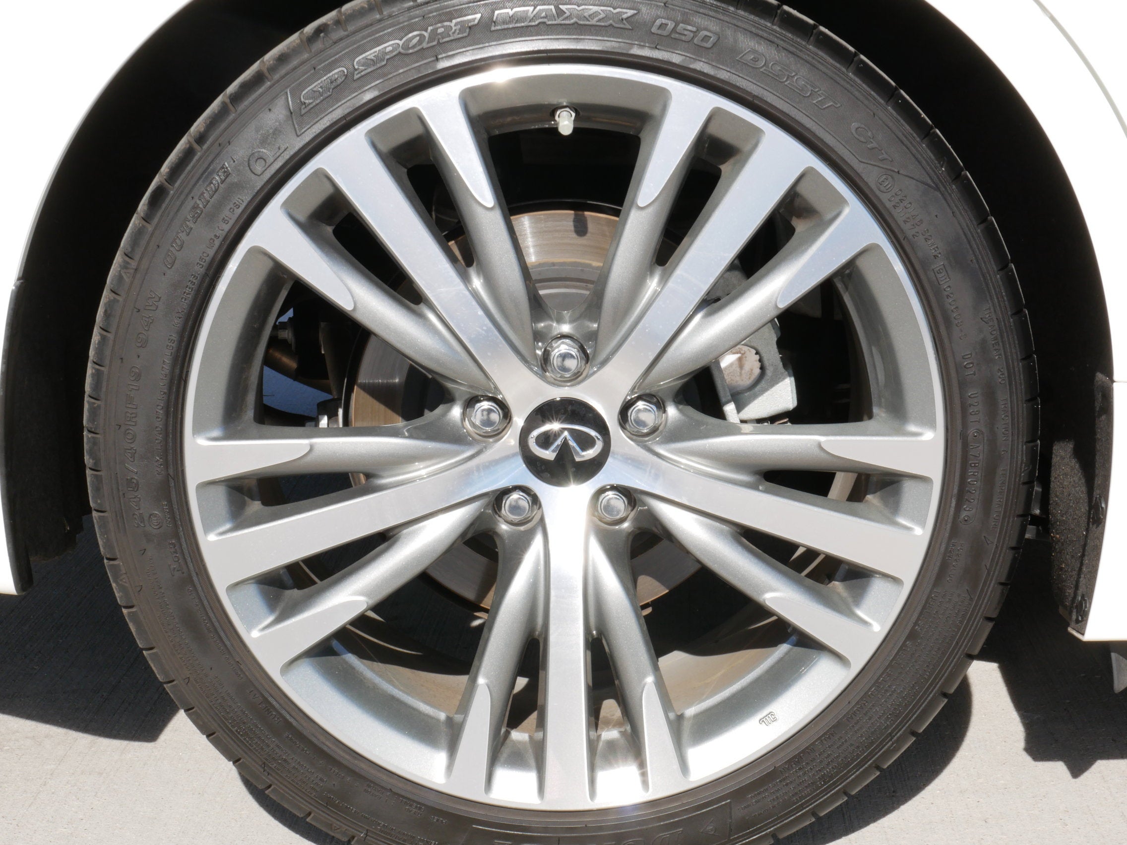 2023 INFINITI Q50 SENSORY