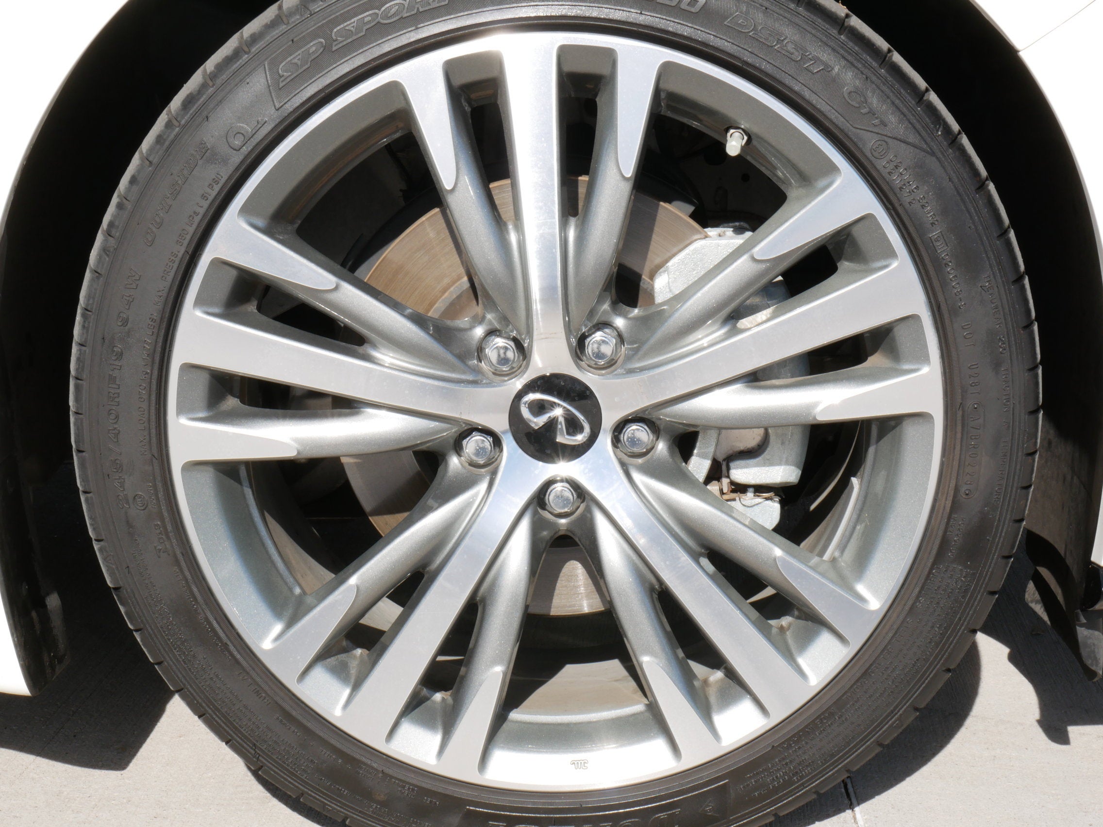 2023 INFINITI Q50 SENSORY