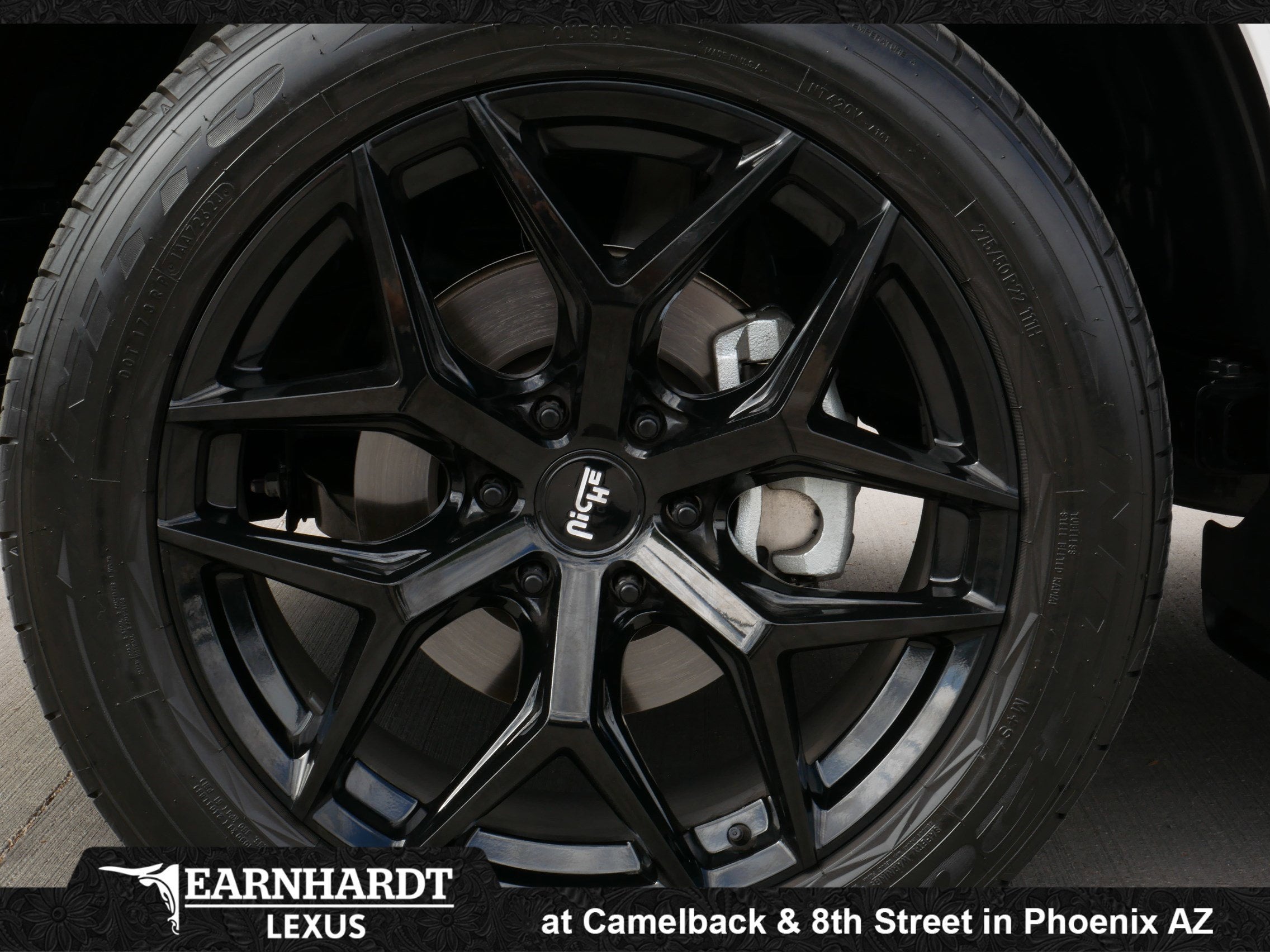 2025 Nissan Armada SL