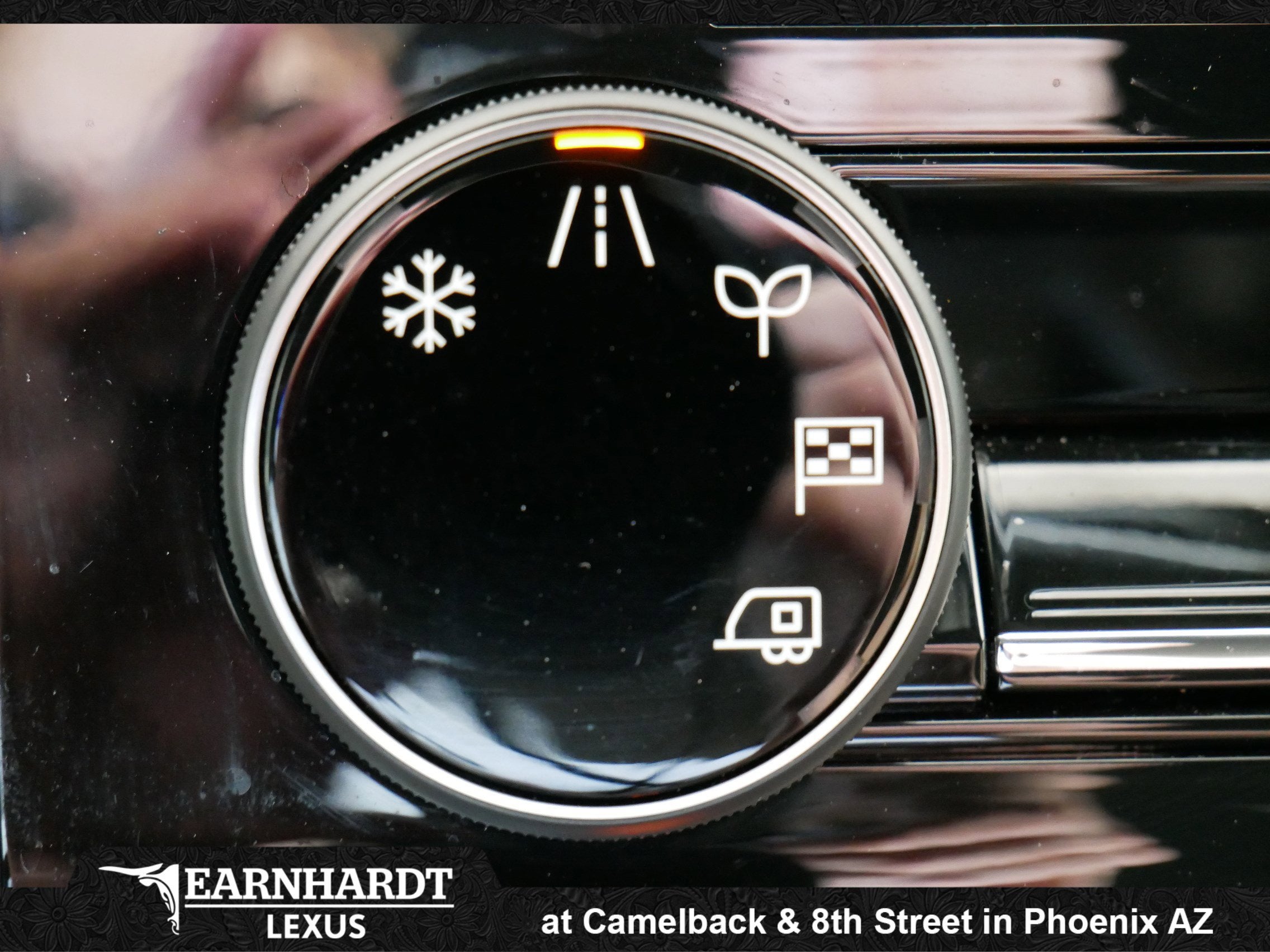 2025 Nissan Armada SL