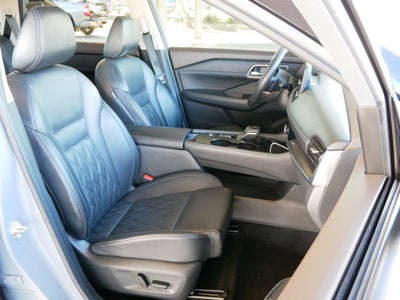 2022 Nissan Rogue Platinum