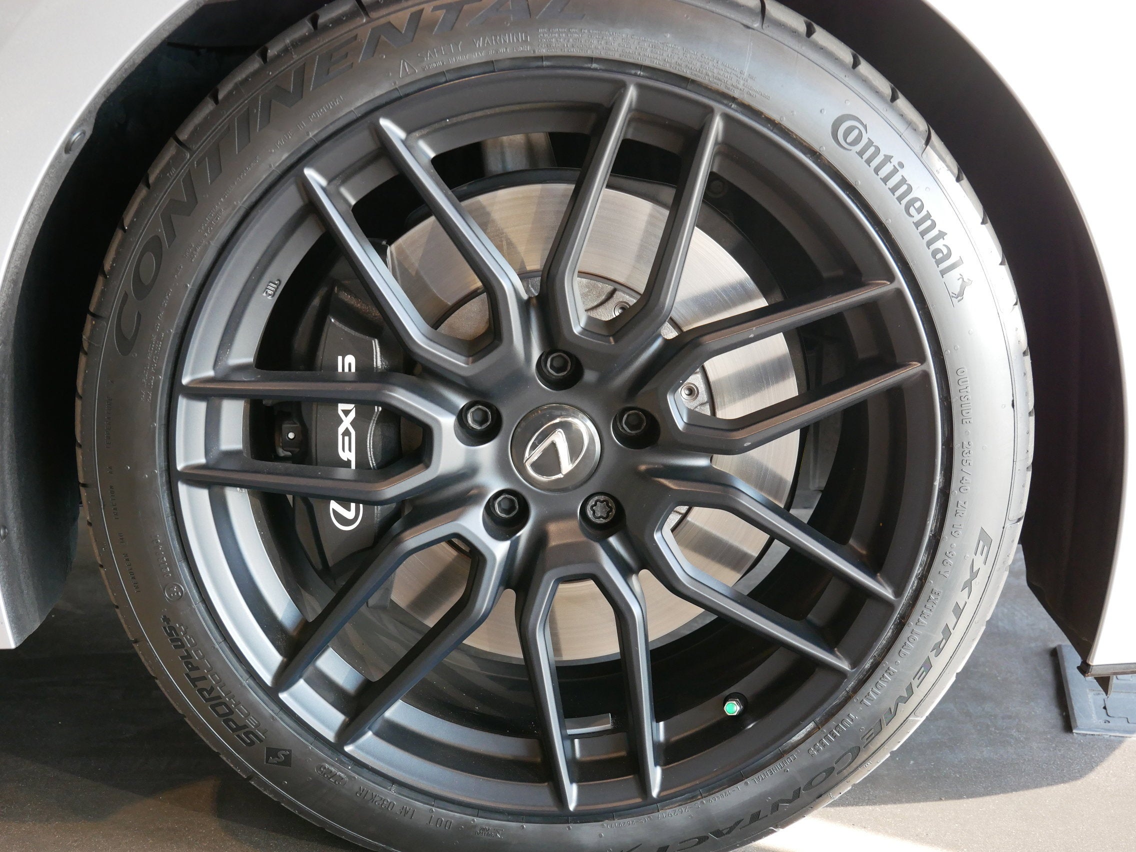 2023 Lexus IS FSPORT