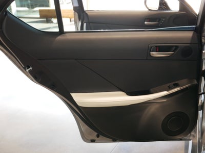 2023 Lexus IS FSPORT