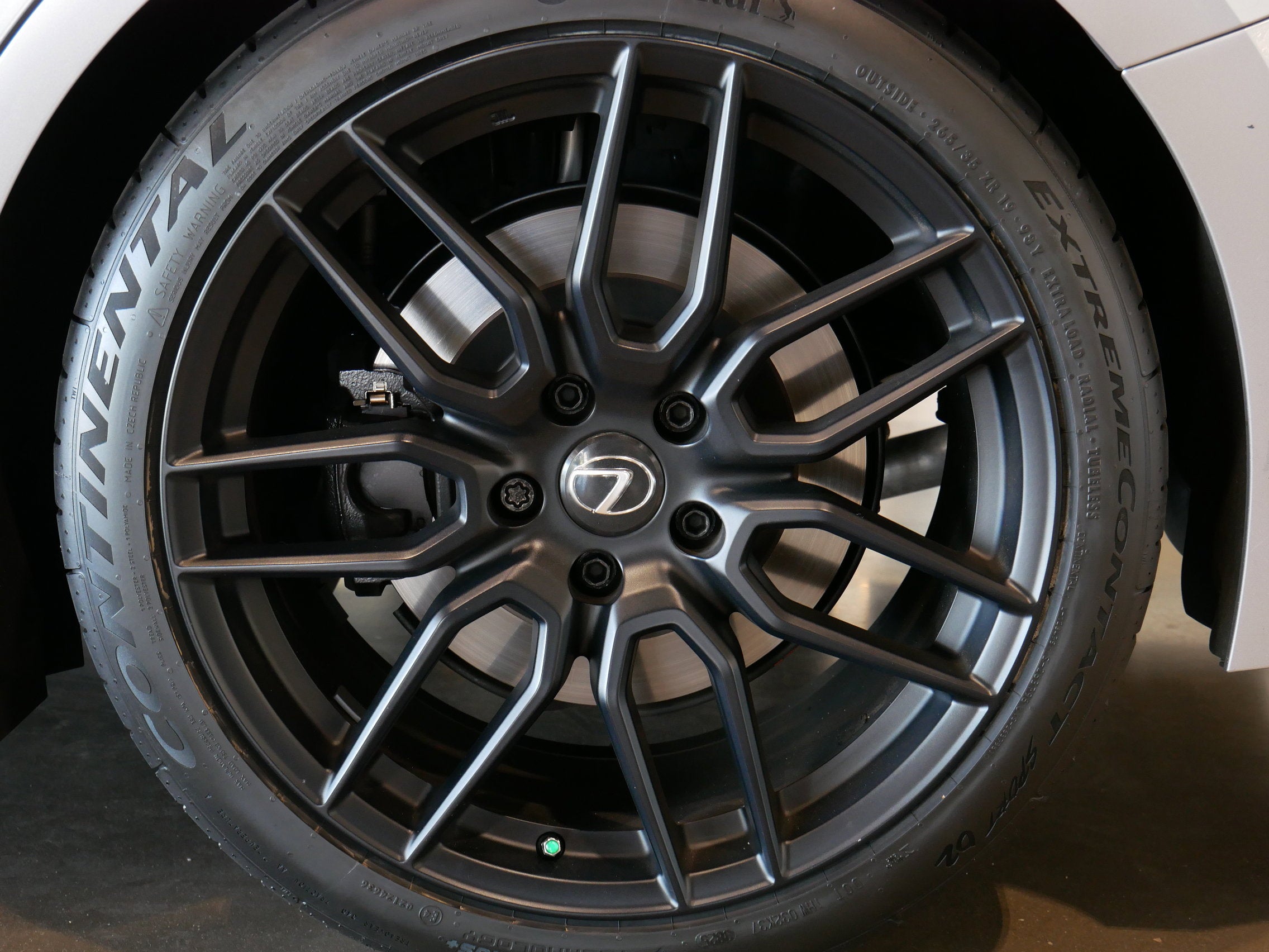 2023 Lexus IS FSPORT