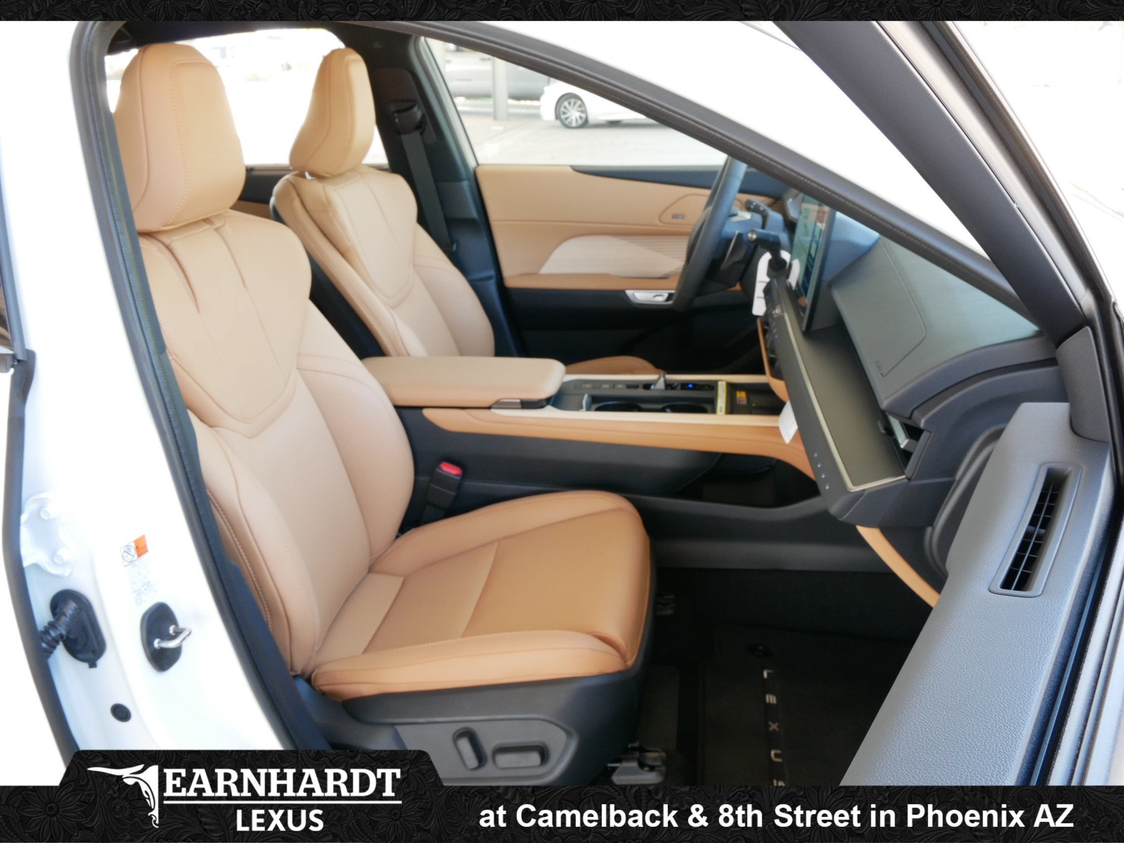 2026 Lexus ES 350e LUXURY