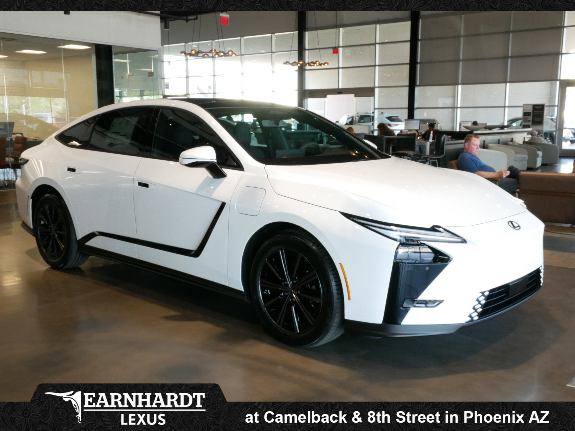 2026 Lexus ES 350e PREMIUM