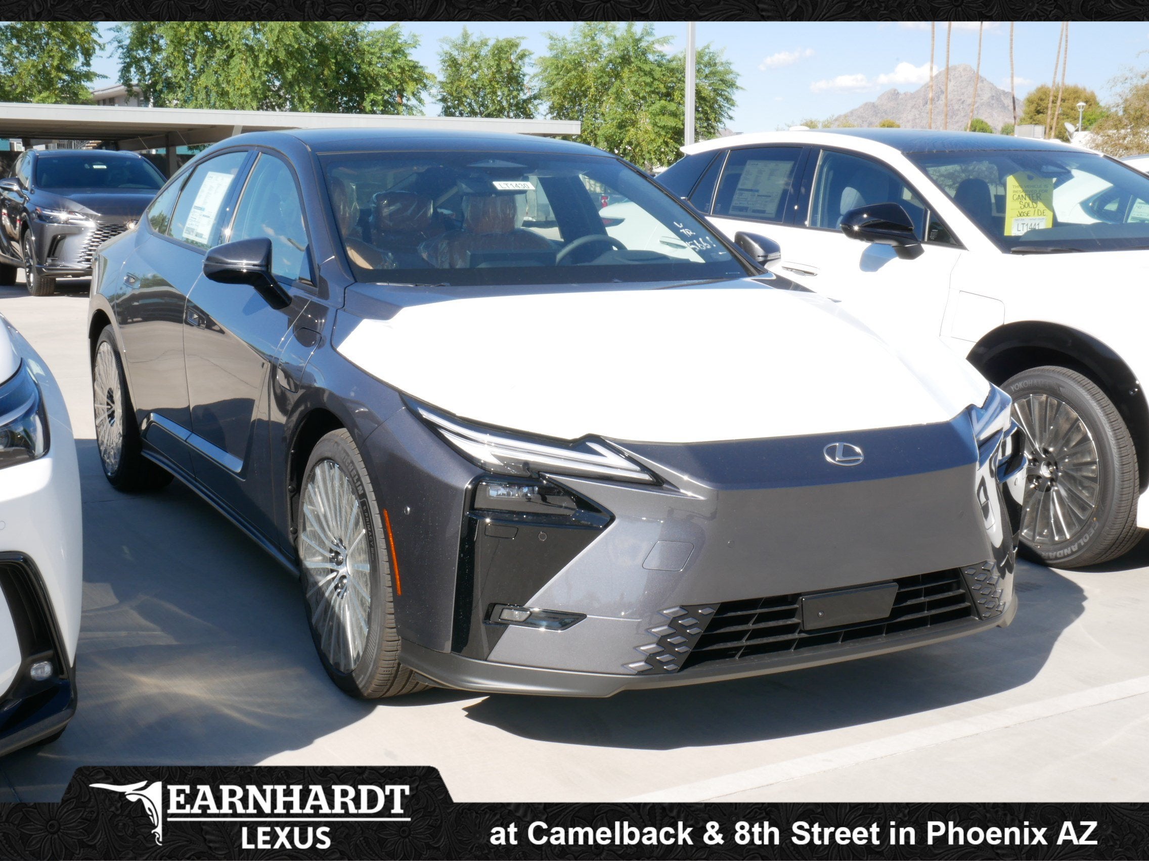 2026 Lexus ES 350e LUXURY