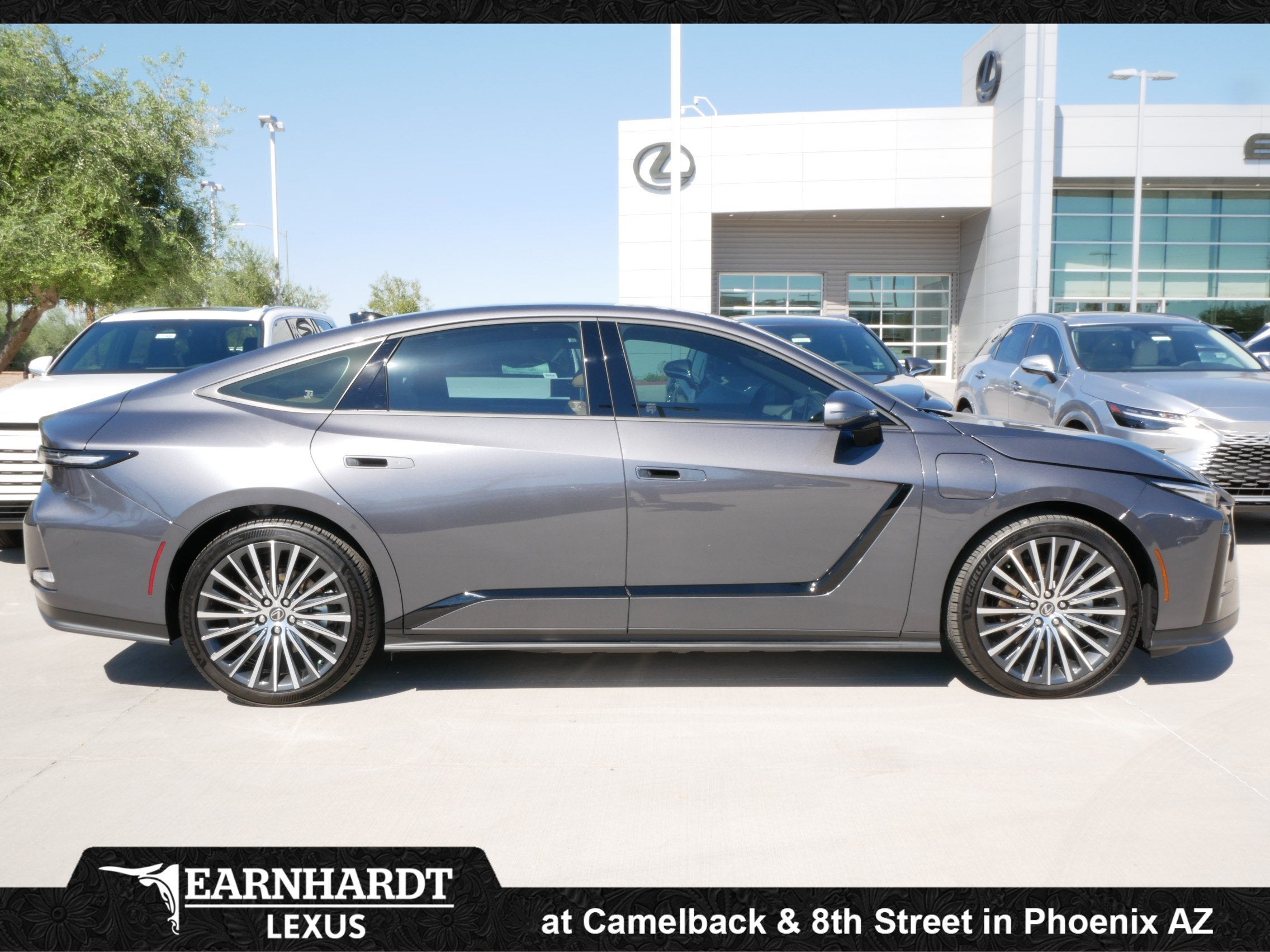 2026 Lexus ES 350e LUXURY