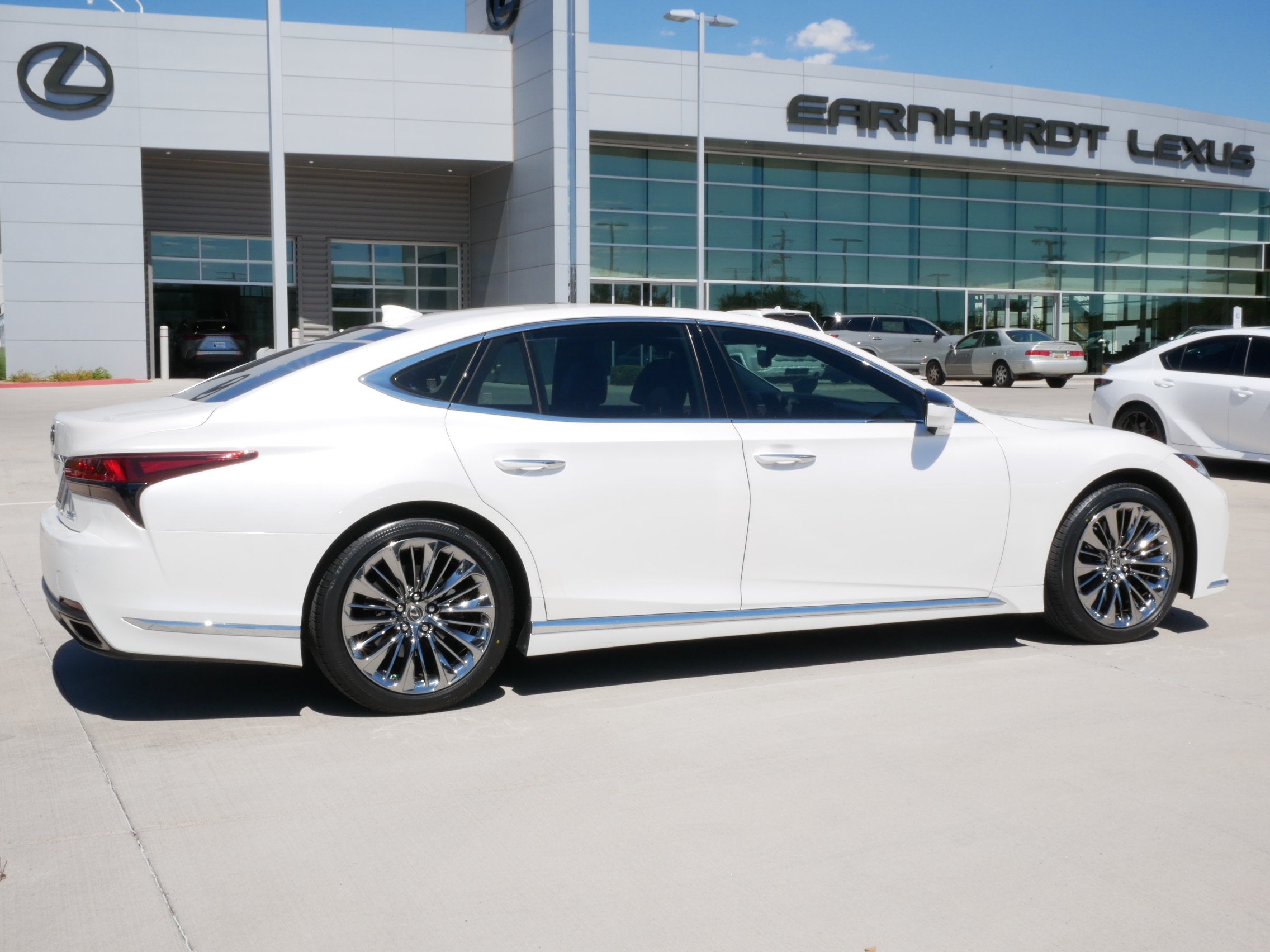 2022 Lexus LS 500