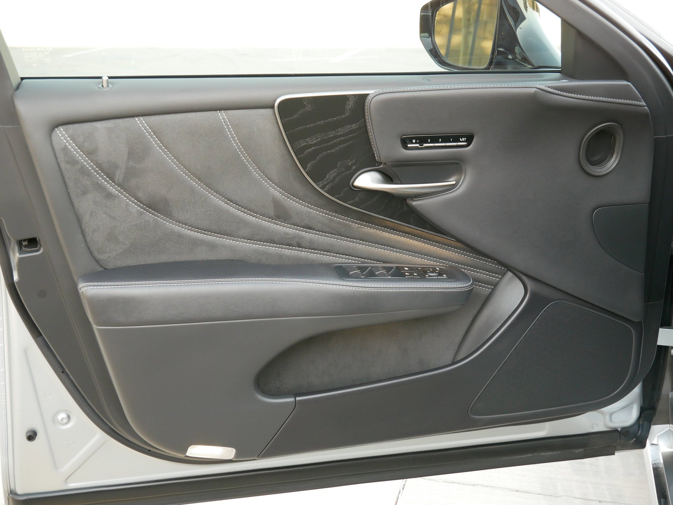 2022 Lexus LS 500 500