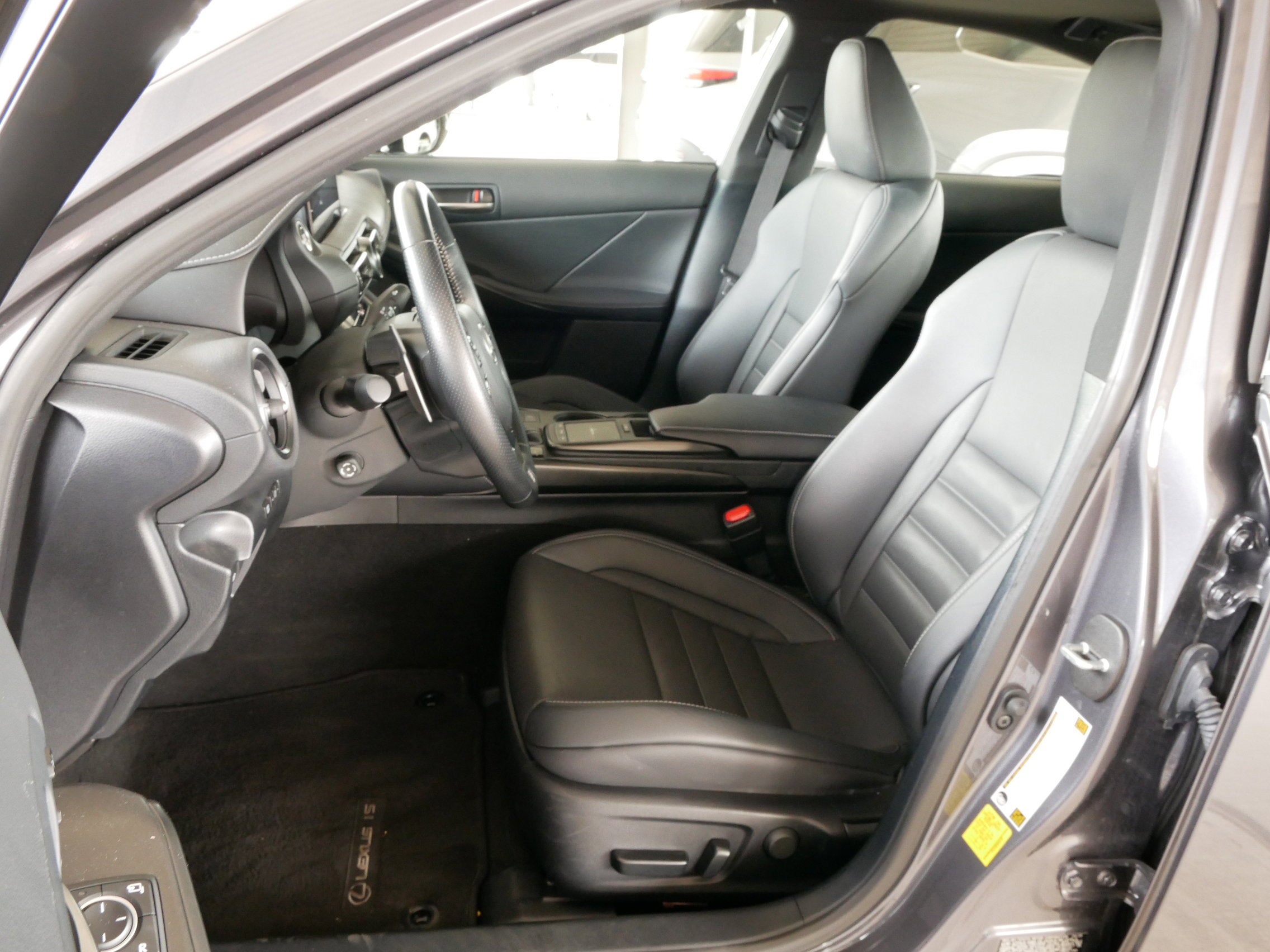 2025 Lexus IS 350 F SPORT