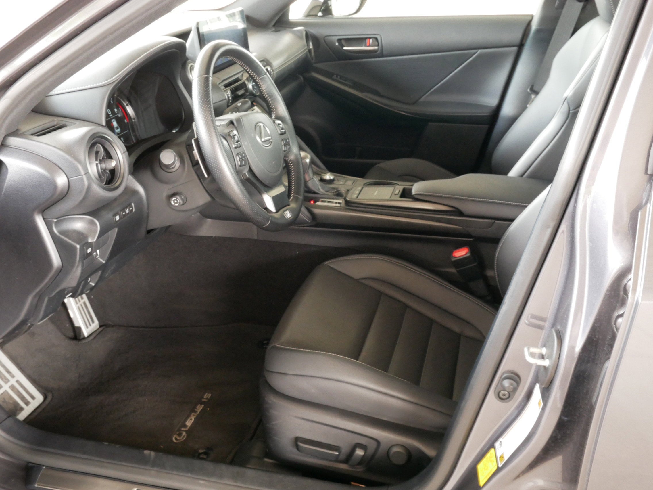 2025 Lexus IS 350 F SPORT