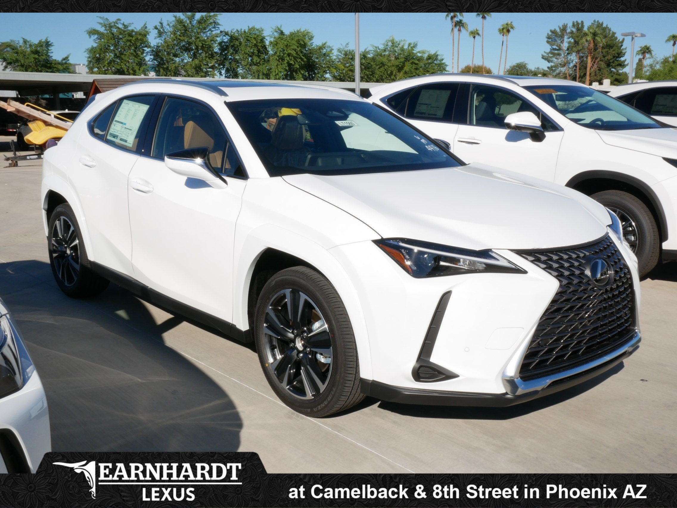 2026 Lexus UX 300h PREMIUM AWD