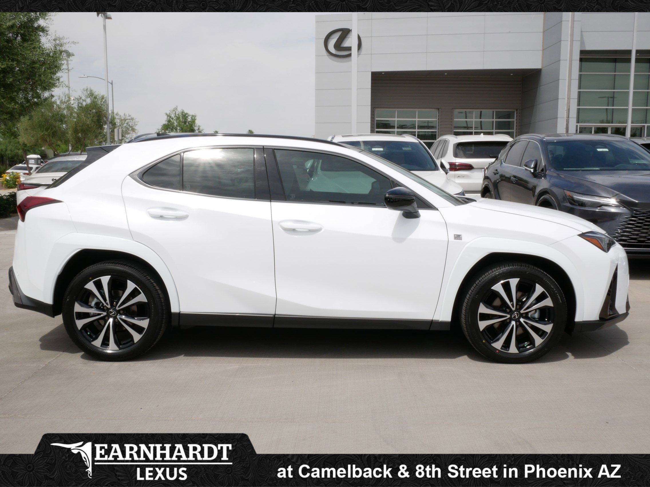 2026 Lexus UX 300h F SPORT Design