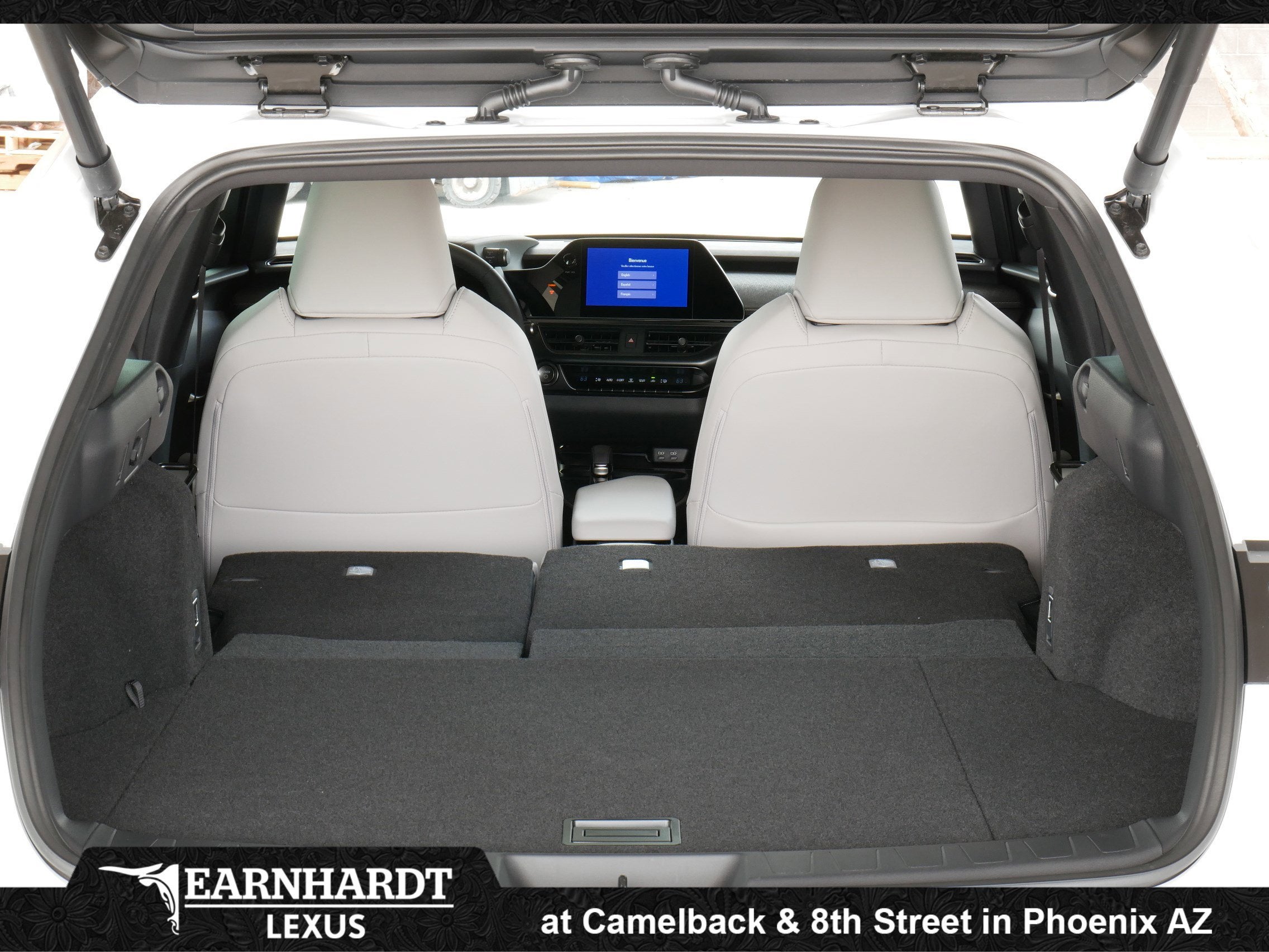 2026 Lexus UX 300h F SPORT Design