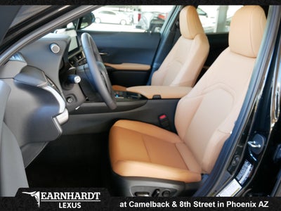 2026 Lexus UX 300h PREMIUM AWD