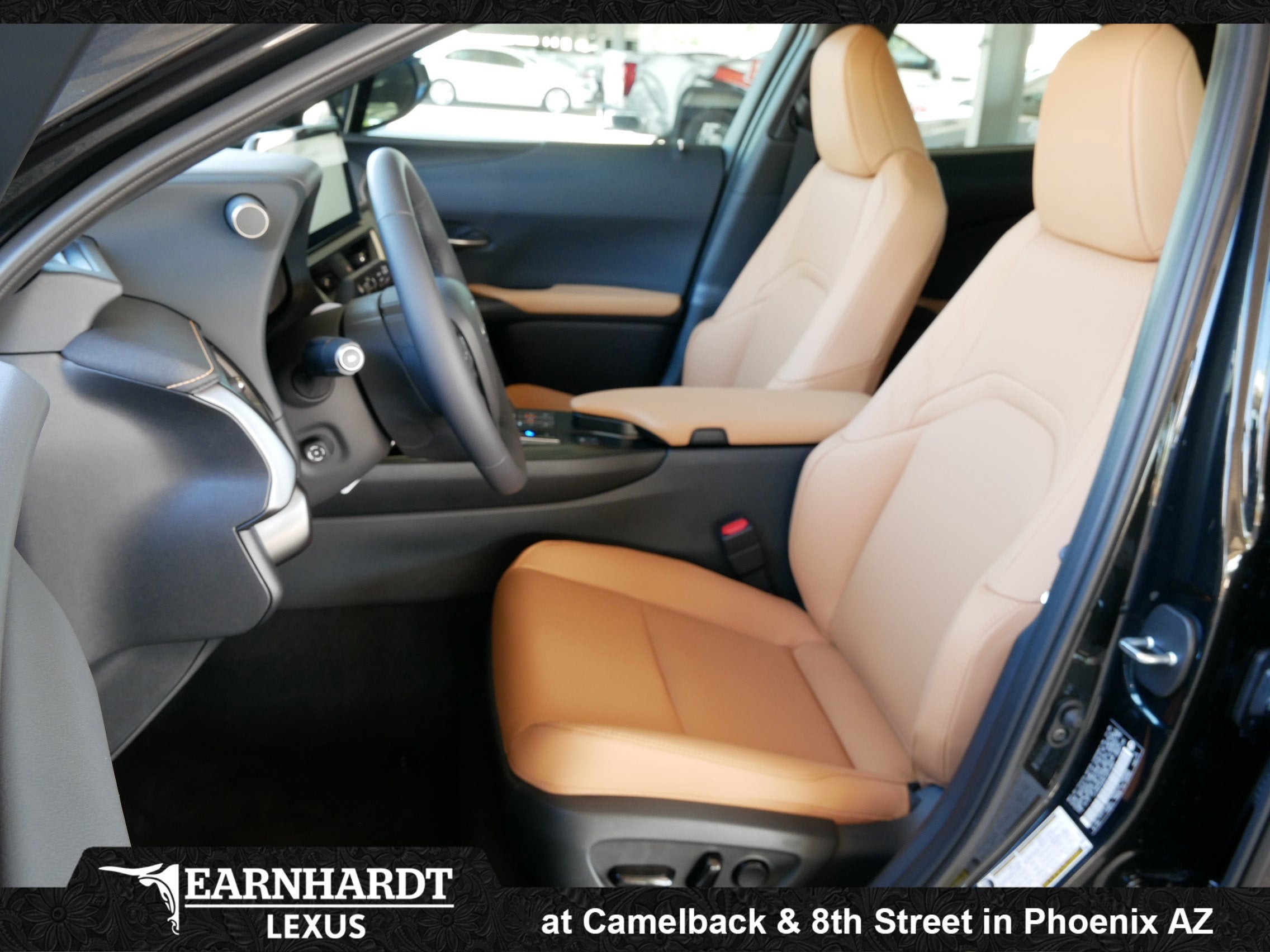 2026 Lexus UX 300h PREMIUM AWD