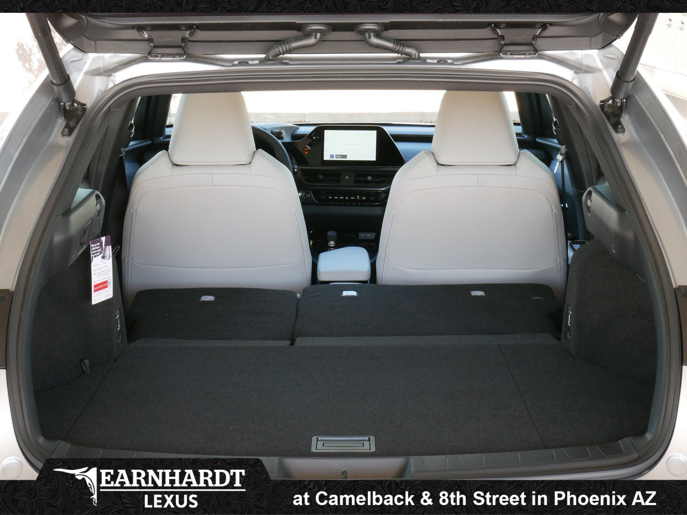 2026 Lexus UX 300h F SPORT DESIGN AWD