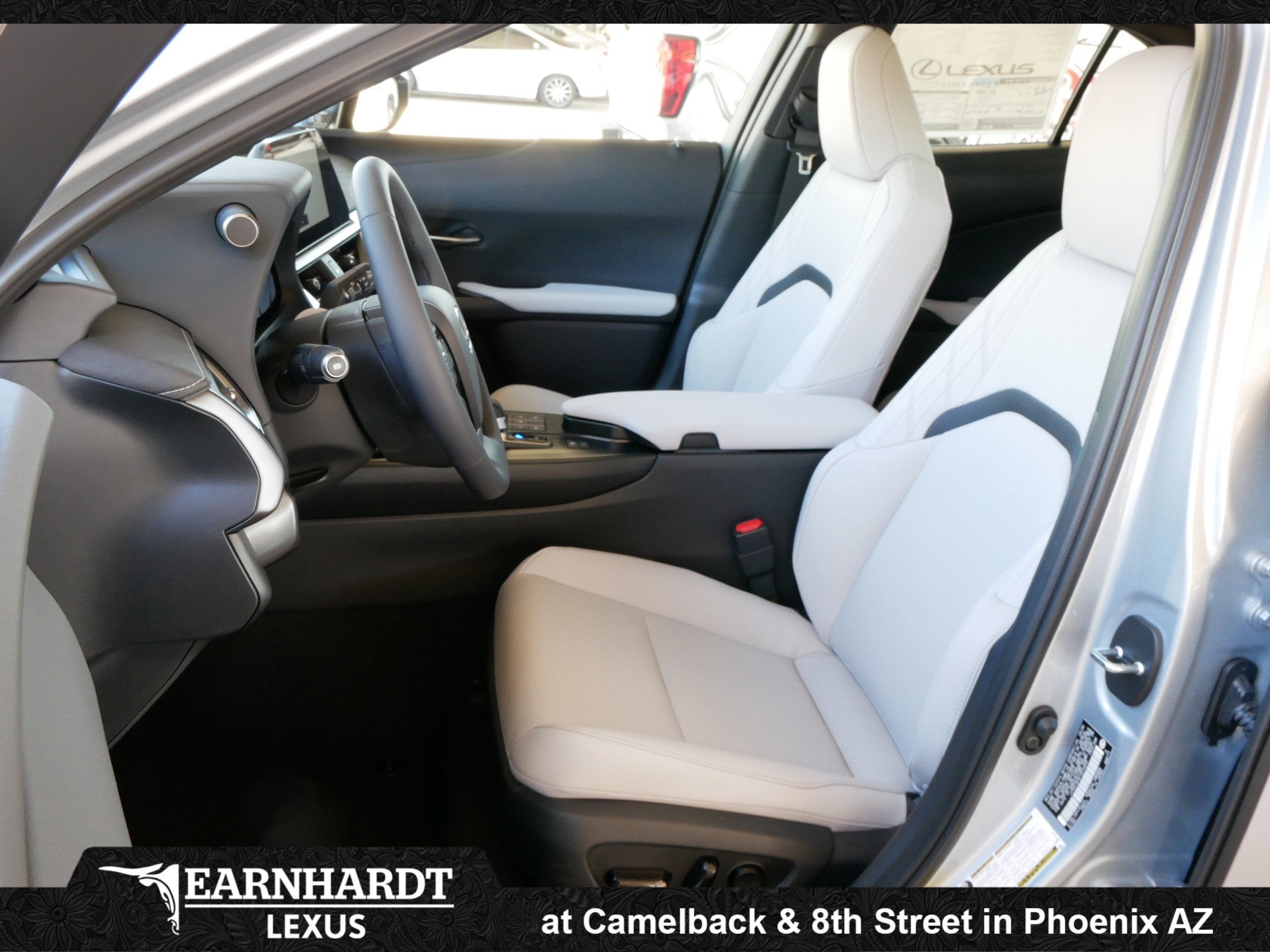 2026 Lexus UX 300h F SPORT DESIGN AWD