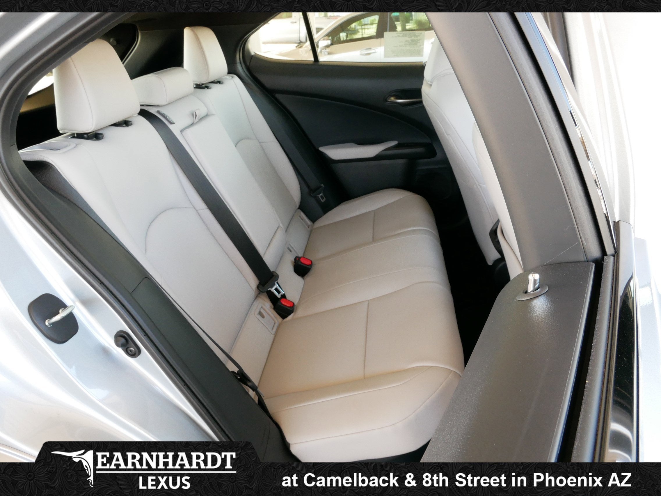 2026 Lexus UX 300h F SPORT DESIGN AWD