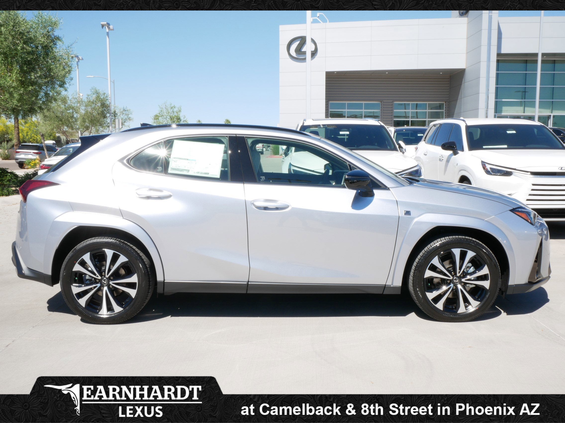 2026 Lexus UX 300h F SPORT DESIGN AWD