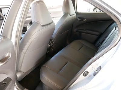 2025 Lexus UX 300h 300h