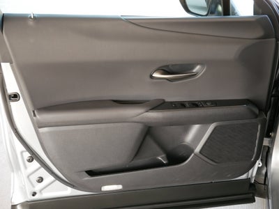 2025 Lexus UX 300h 300h