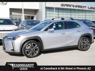 2025 Lexus UX 300h 300h