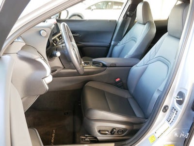 2025 Lexus UX 300h 300h