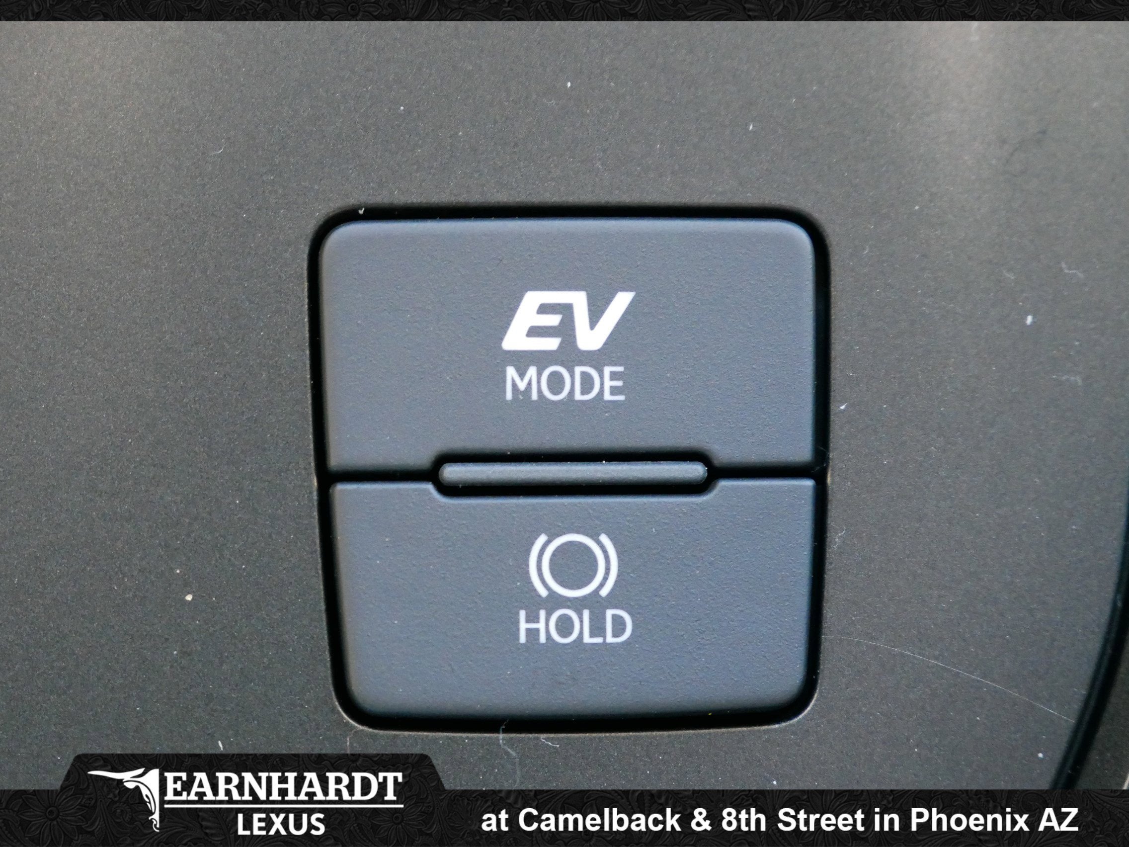 2026 Lexus UX 300h 300h