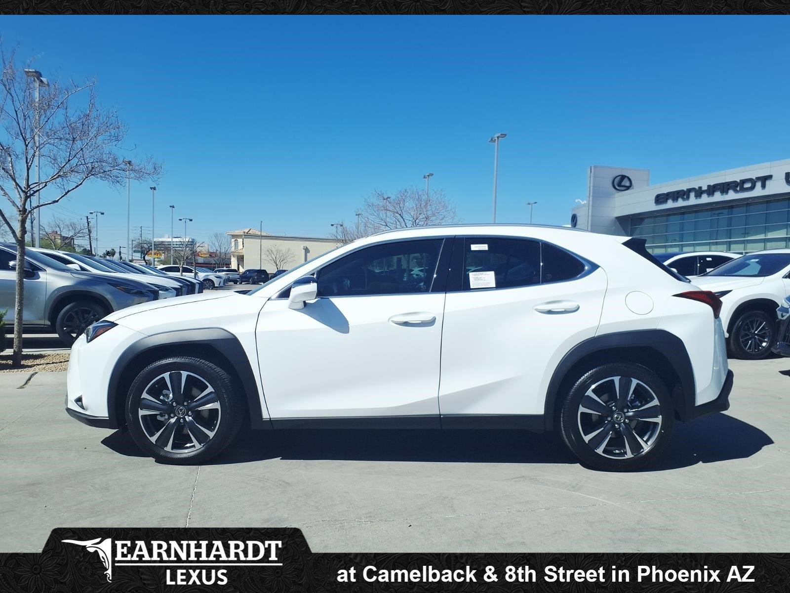 2026 Lexus UX 300h 300h
