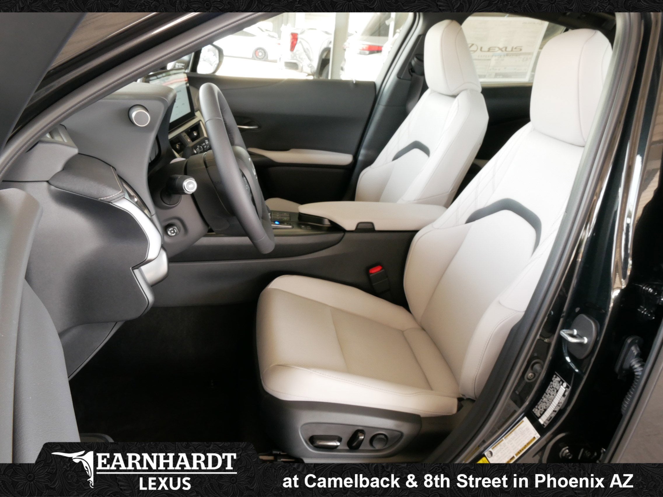 2026 Lexus UX 300h PREMIUM