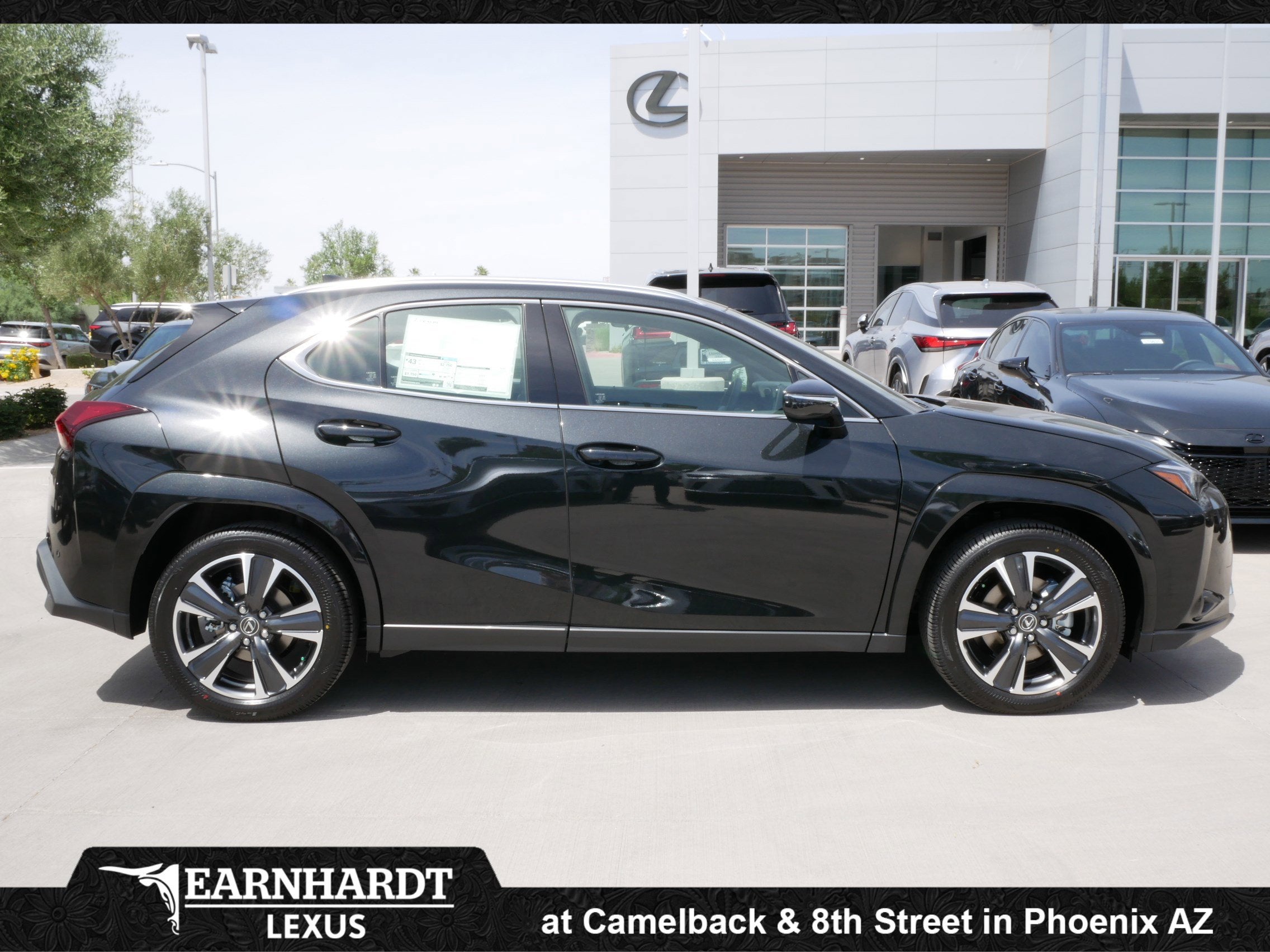 2026 Lexus UX 300h PREMIUM