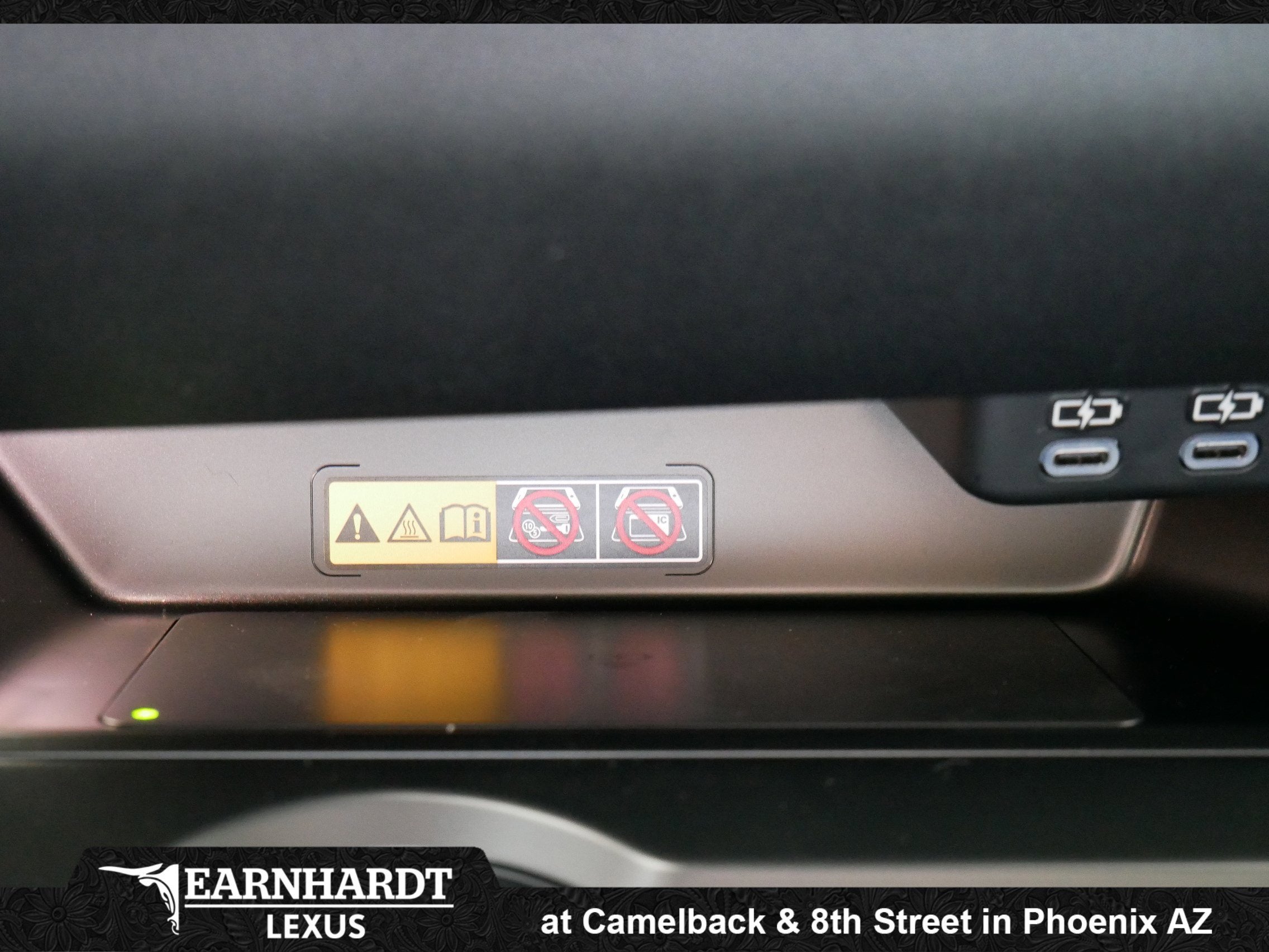 2026 Lexus UX 300h Premium