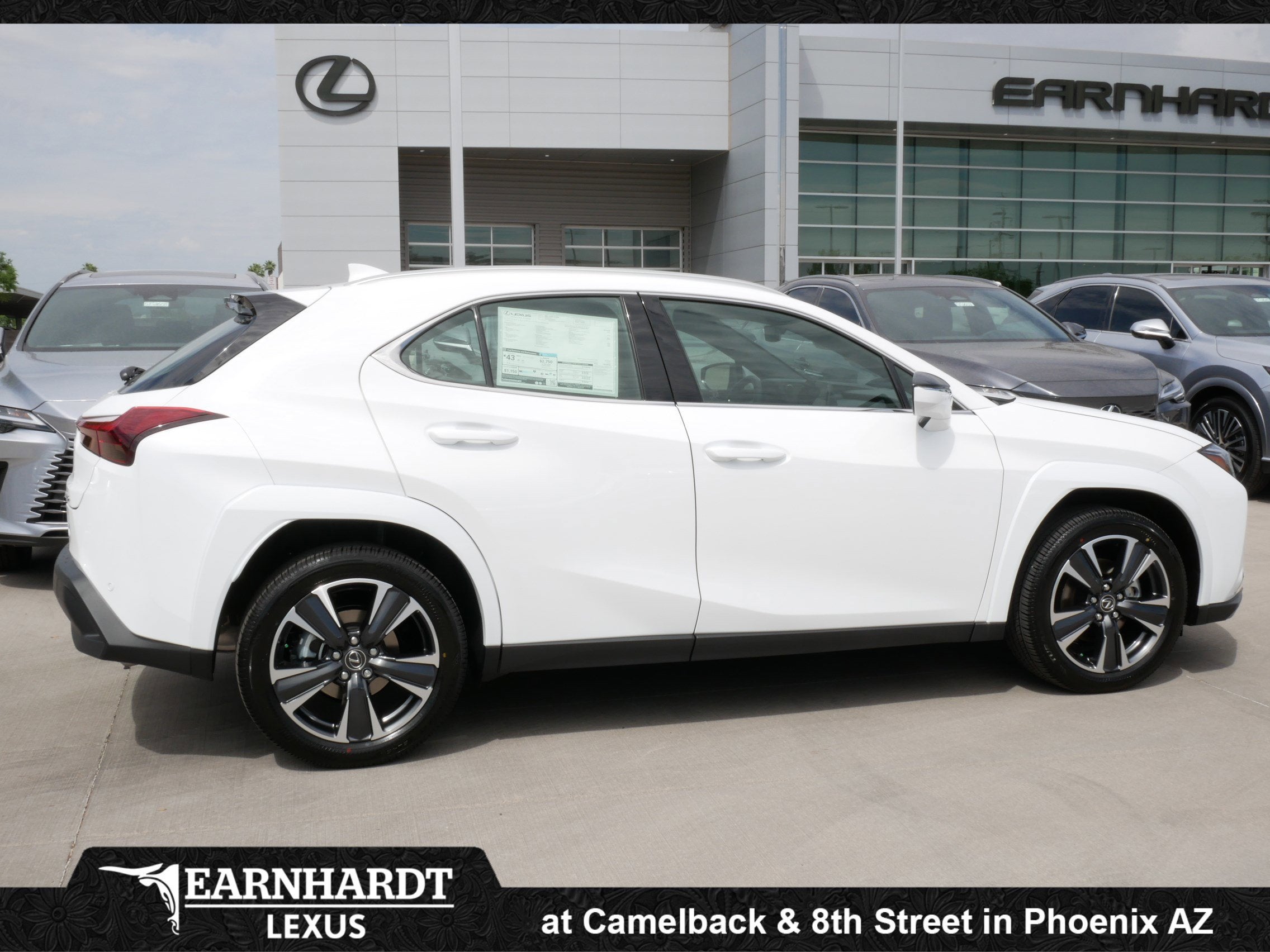 2026 Lexus UX 300h Premium