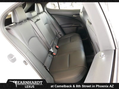 2026 Lexus UX 300h Premium