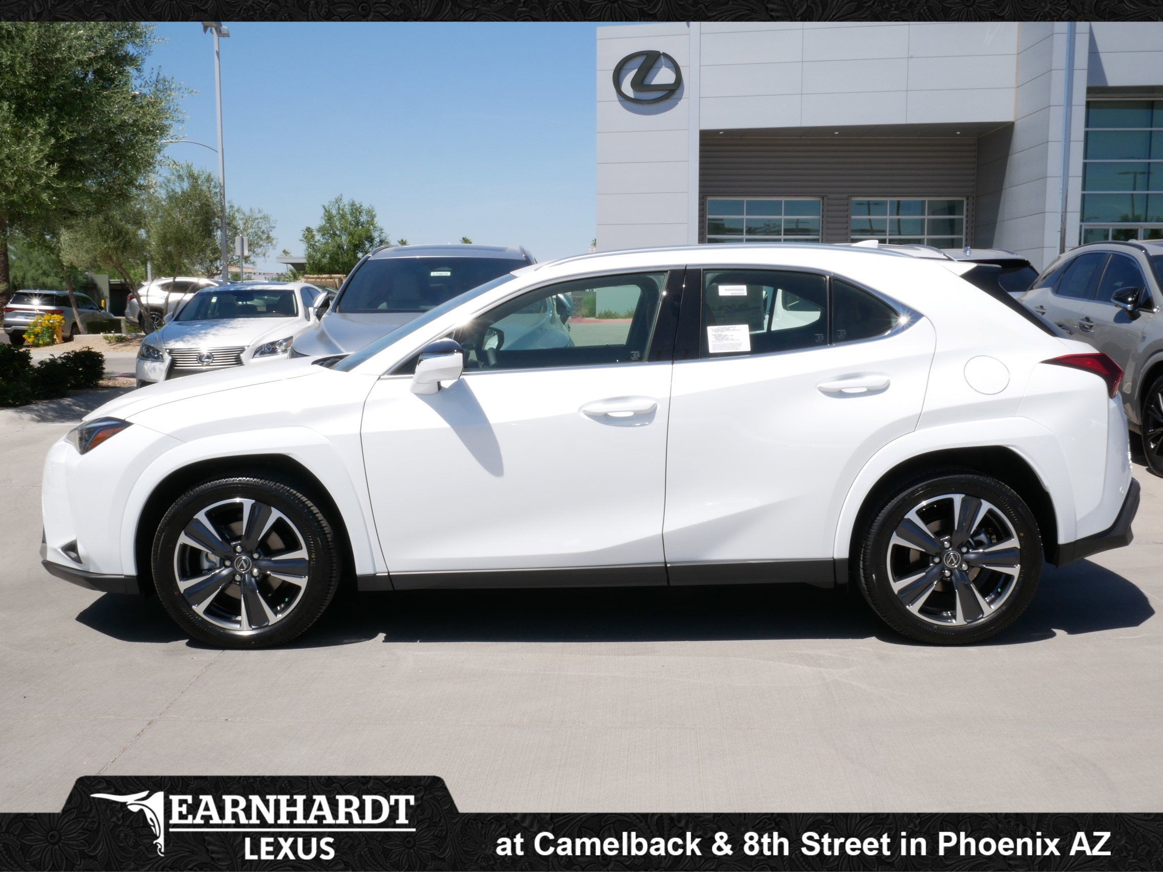 2026 Lexus UX 300h PREMIUM
